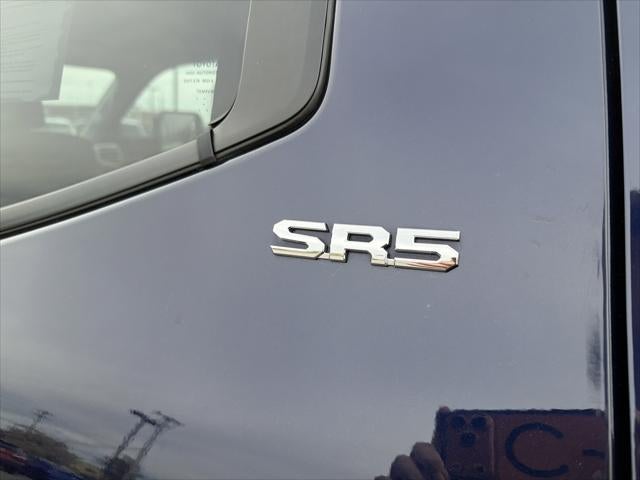 2023 Toyota Tundra 4WD SR5
