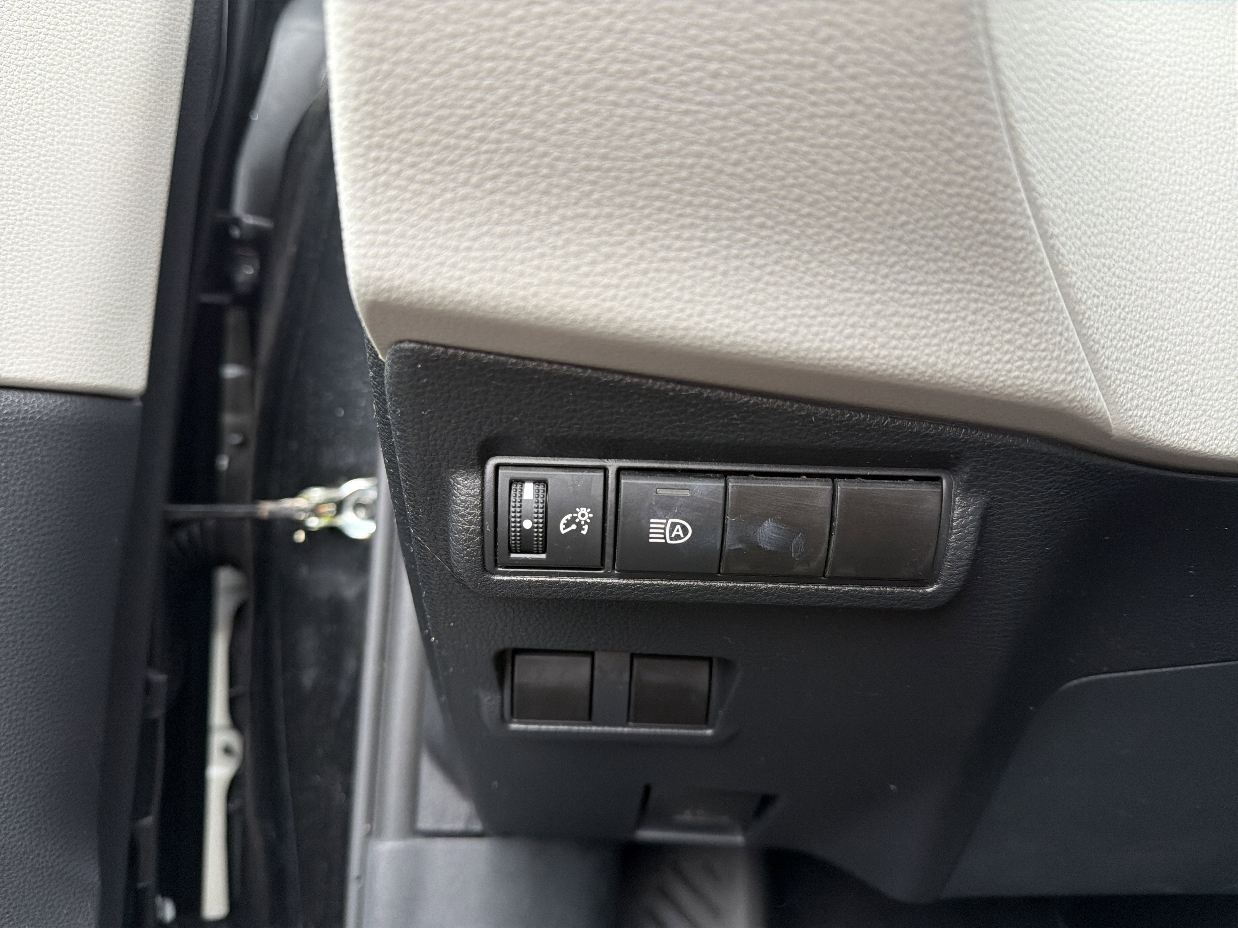 2023 Toyota Corolla Cross L