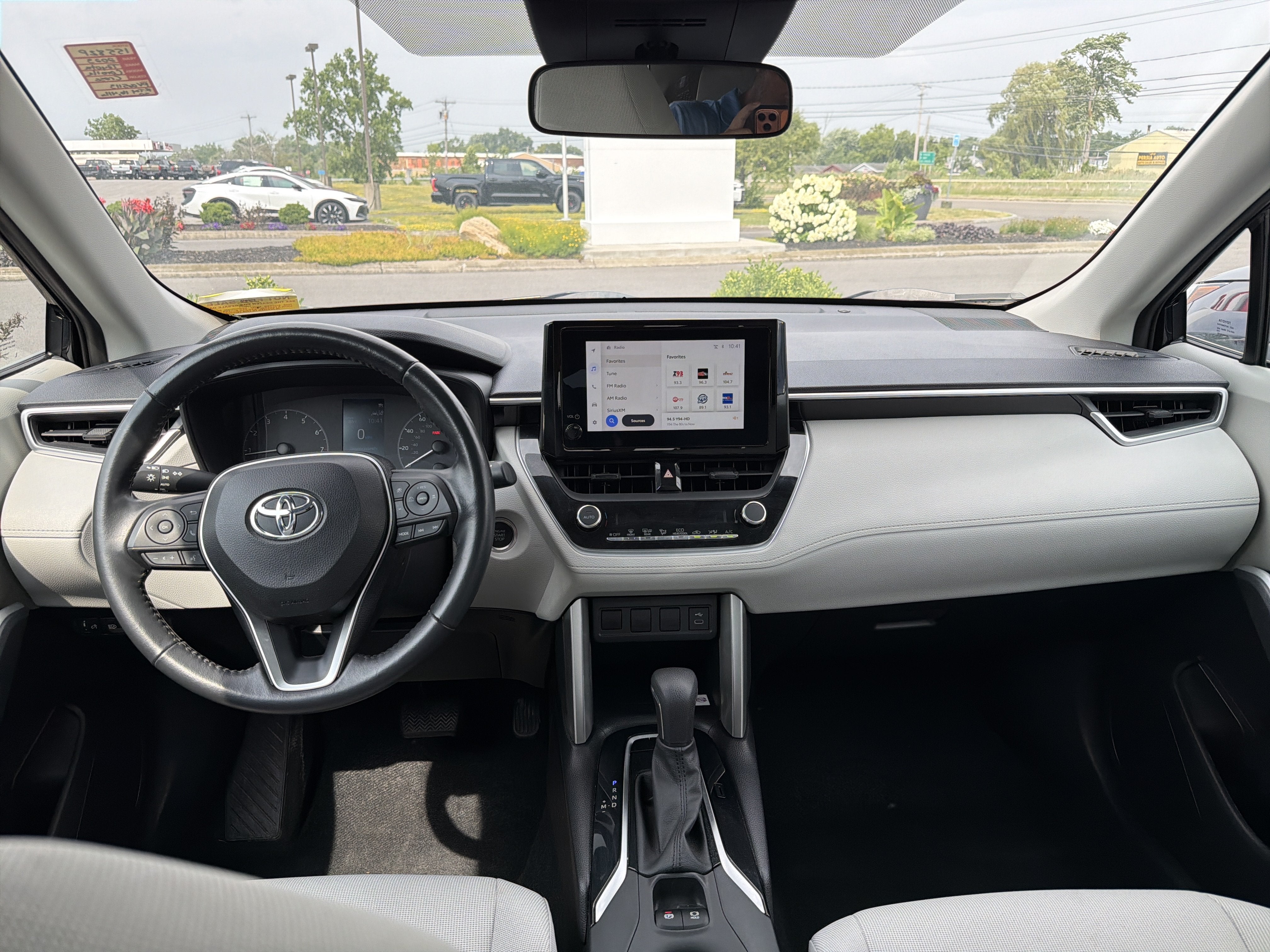 2023 Toyota Corolla Cross LE