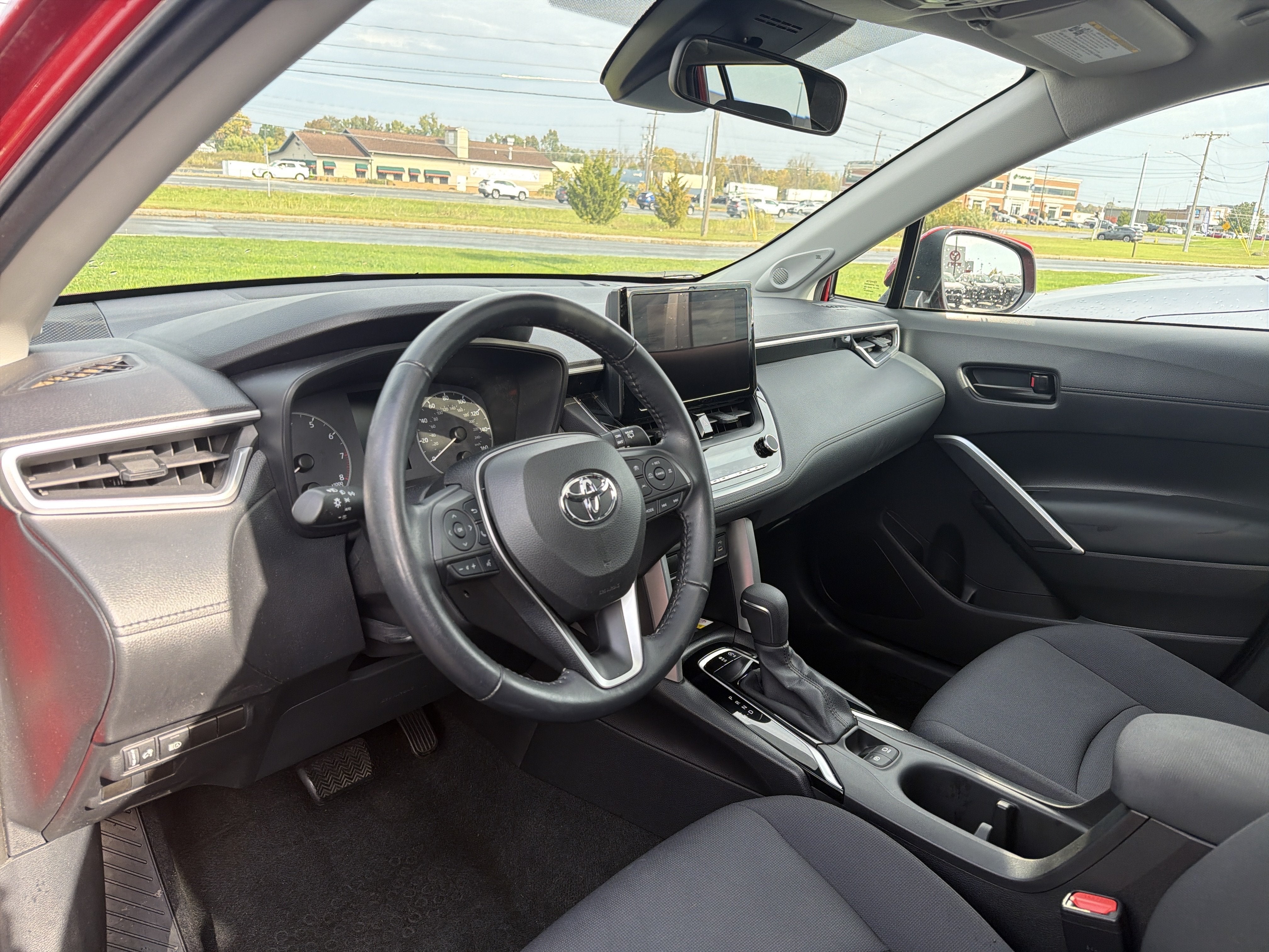 2023 Toyota Corolla Cross LE