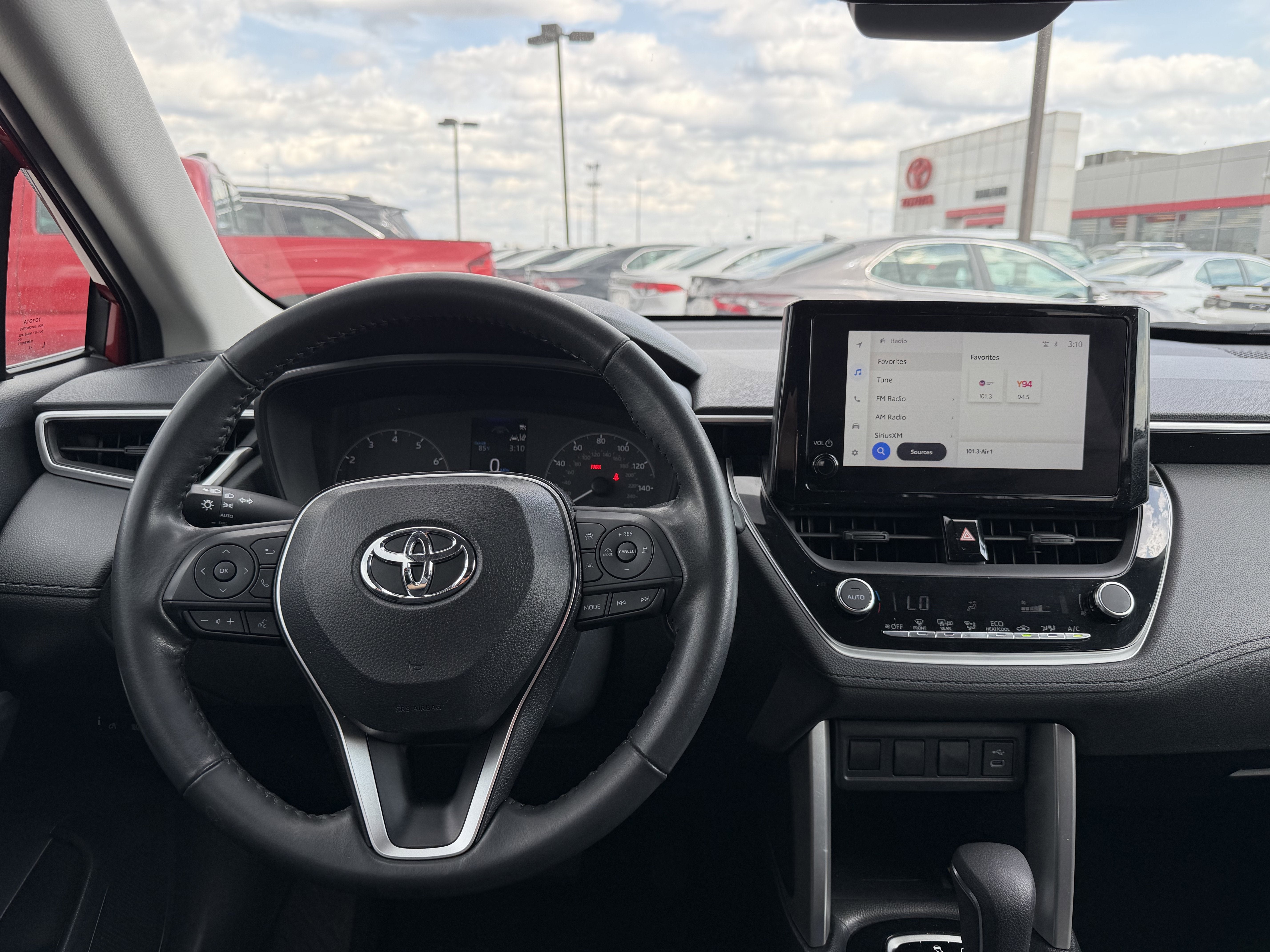 2023 Toyota Corolla Cross LE