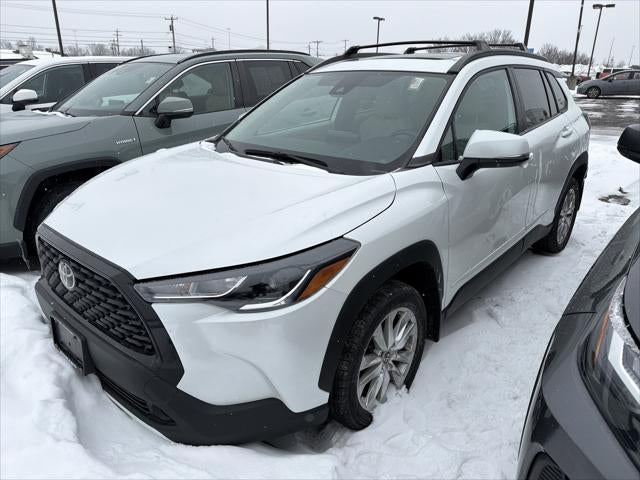 2022 Toyota Corolla Cross LE