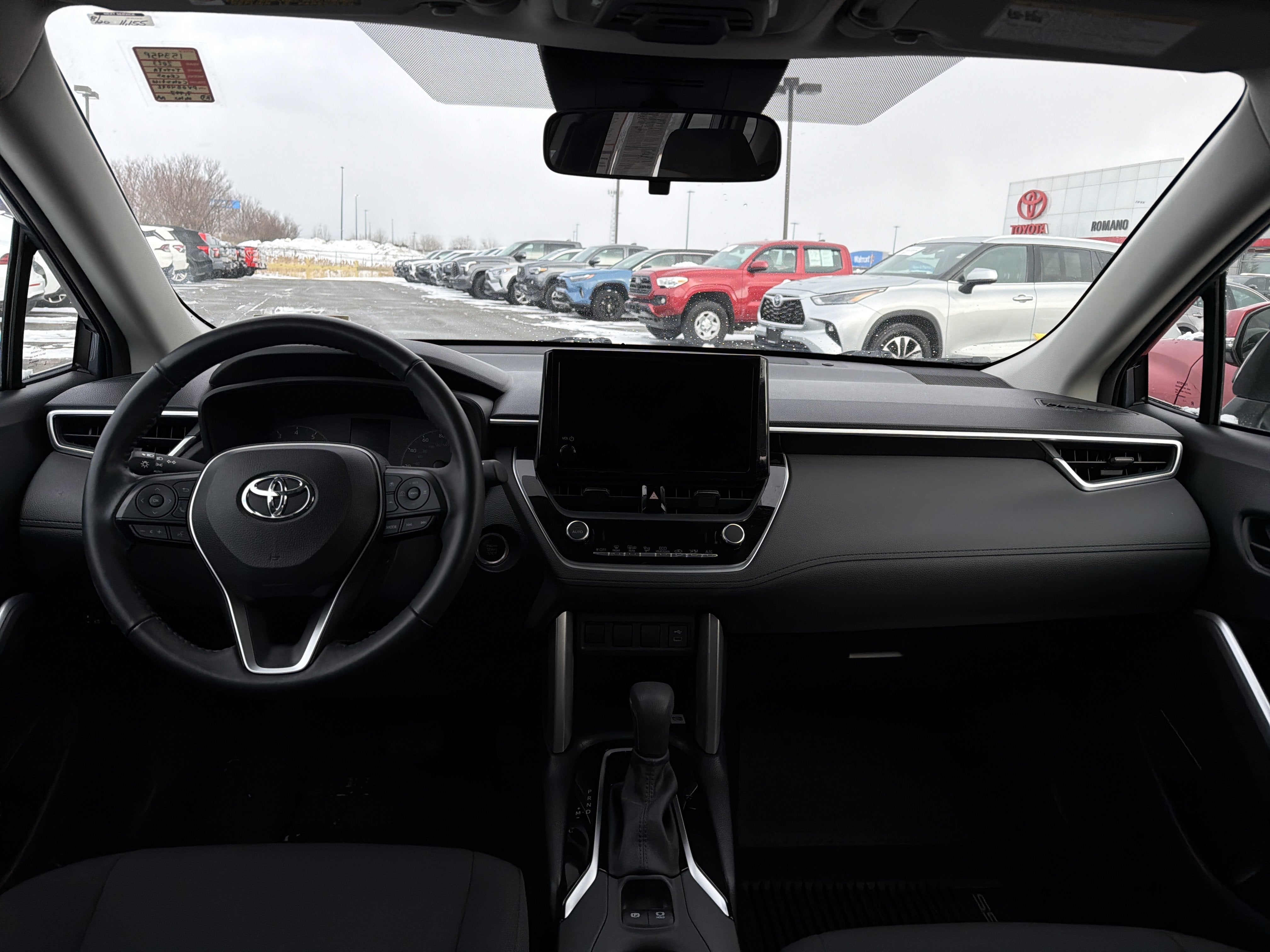 2023 Toyota Corolla Cross LE