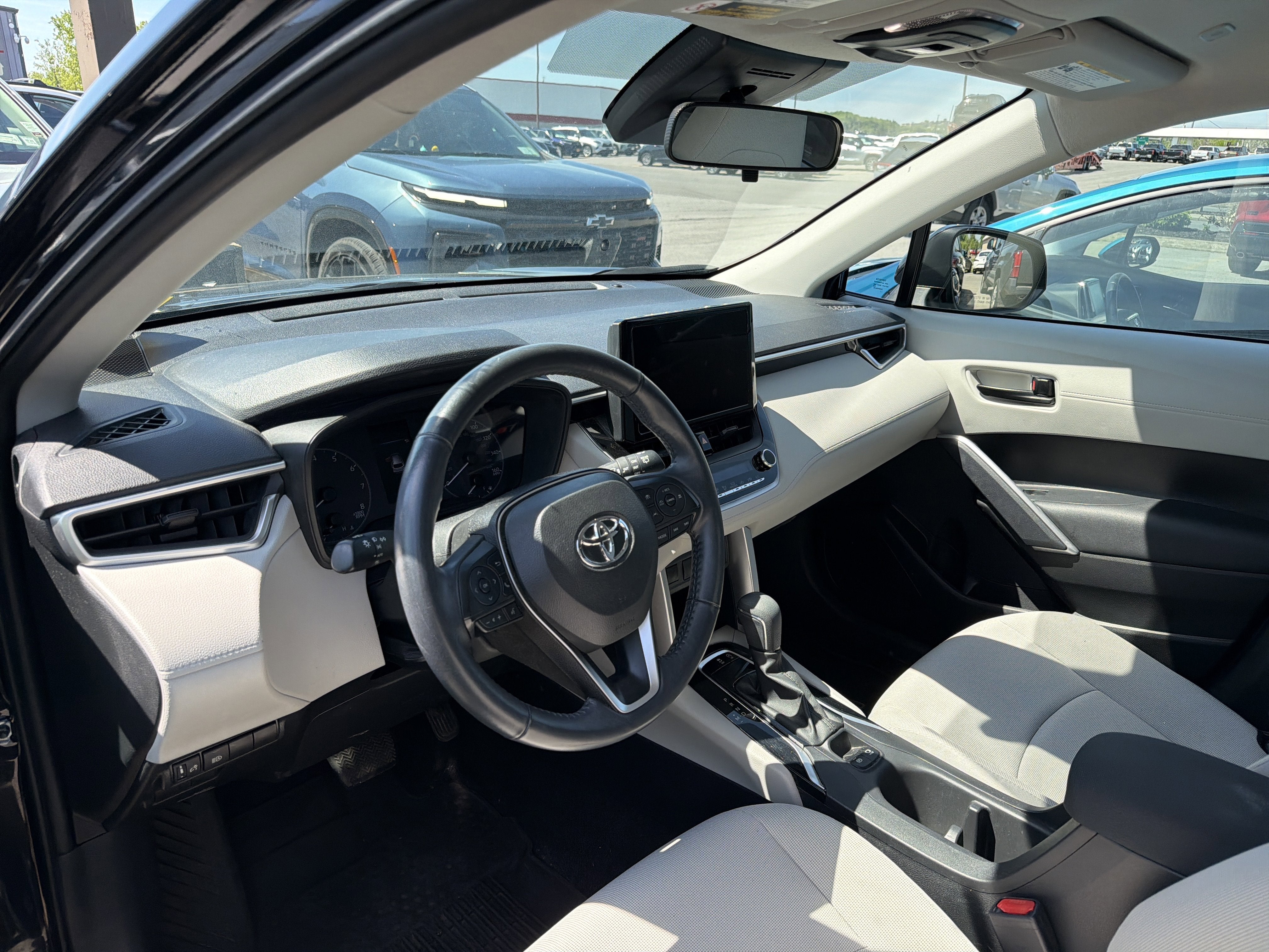 2023 Toyota Corolla Cross LE