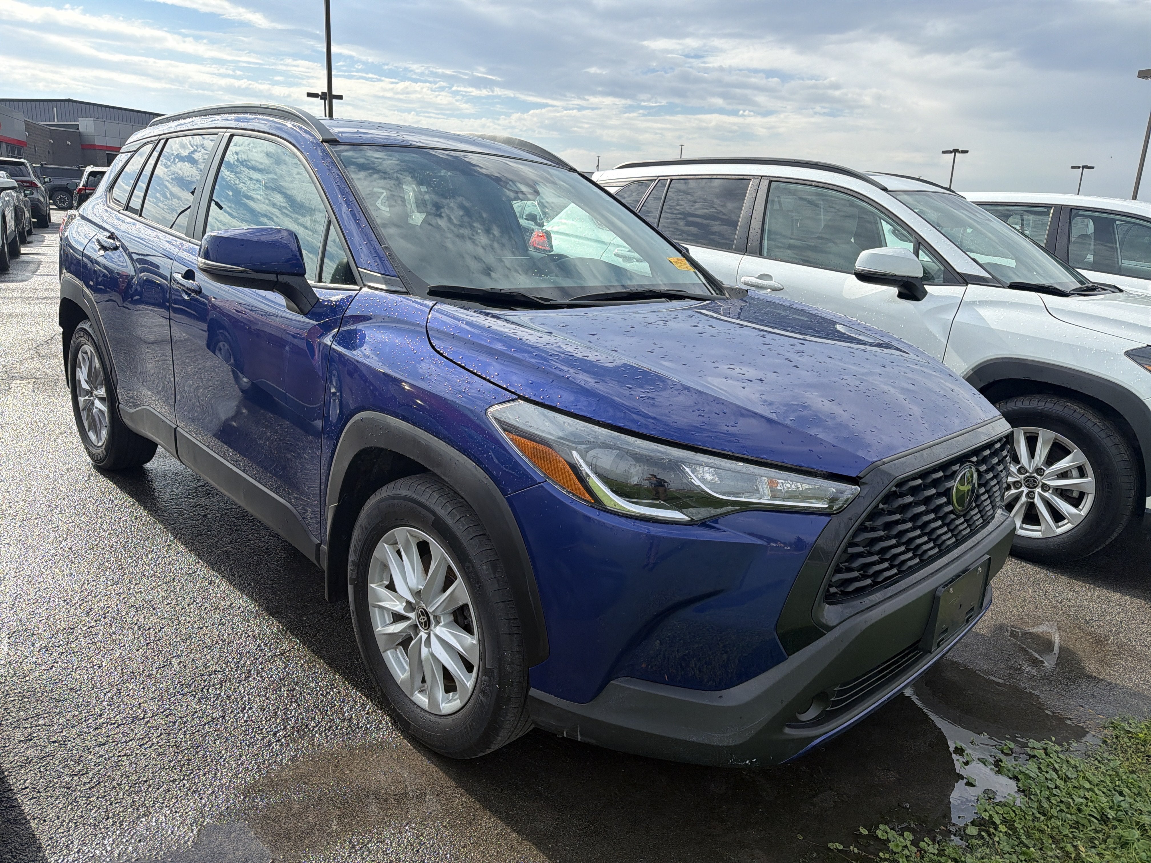 2023 Toyota Corolla Cross LE