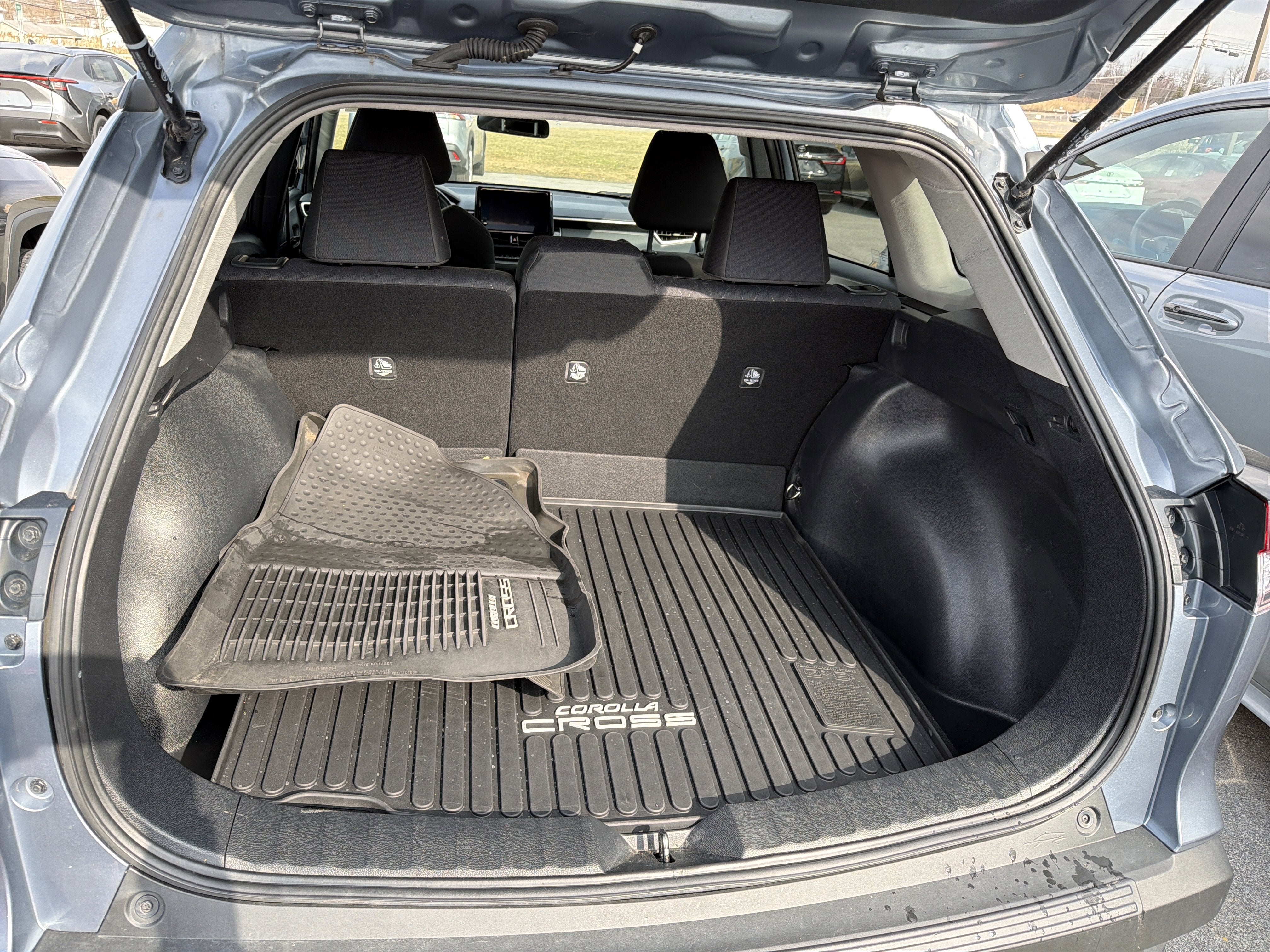 2024 Toyota Corolla Cross LE