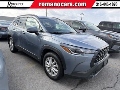 2024 Toyota Corolla Cross LE