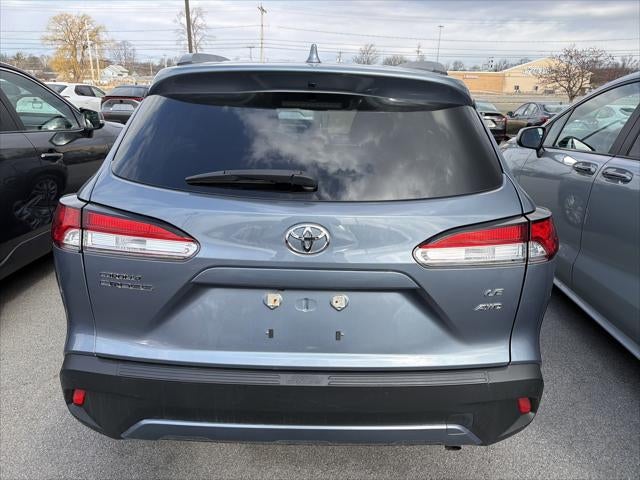 2024 Toyota Corolla Cross LE