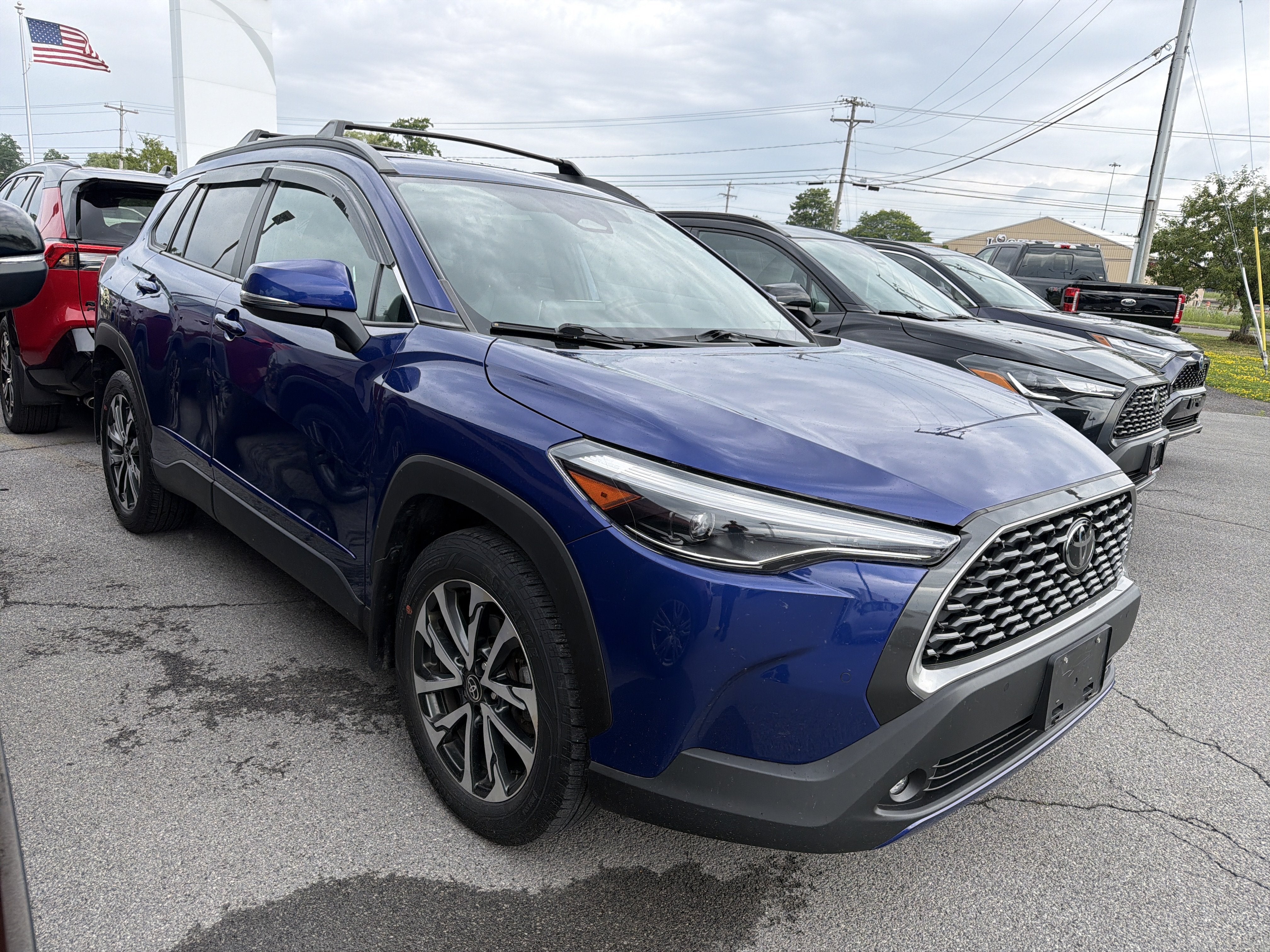 2023 Toyota Corolla Cross XLE