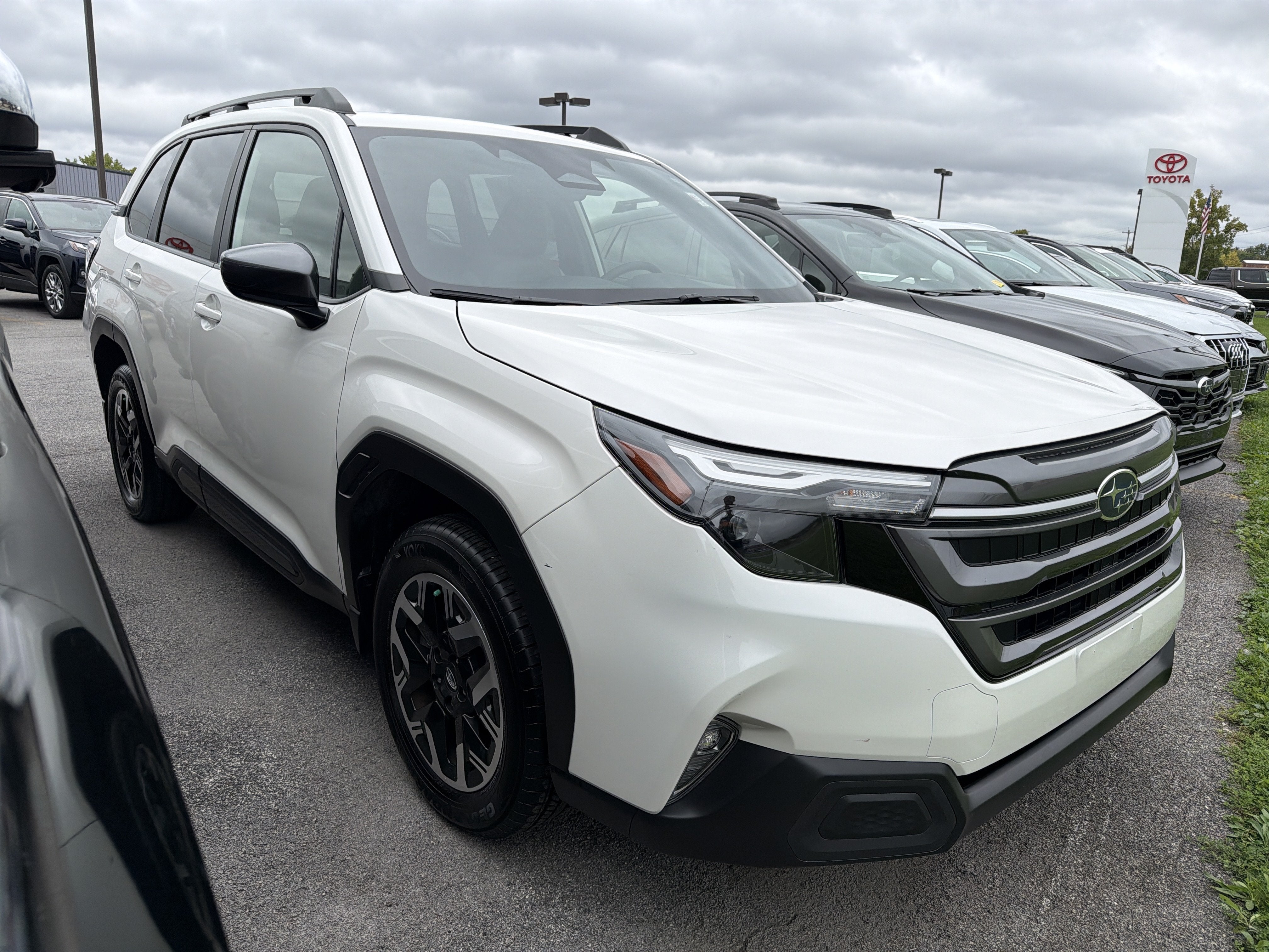 2025 Subaru Forester Premium