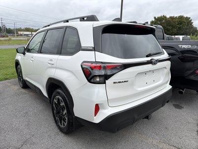 2025 Subaru Forester Premium