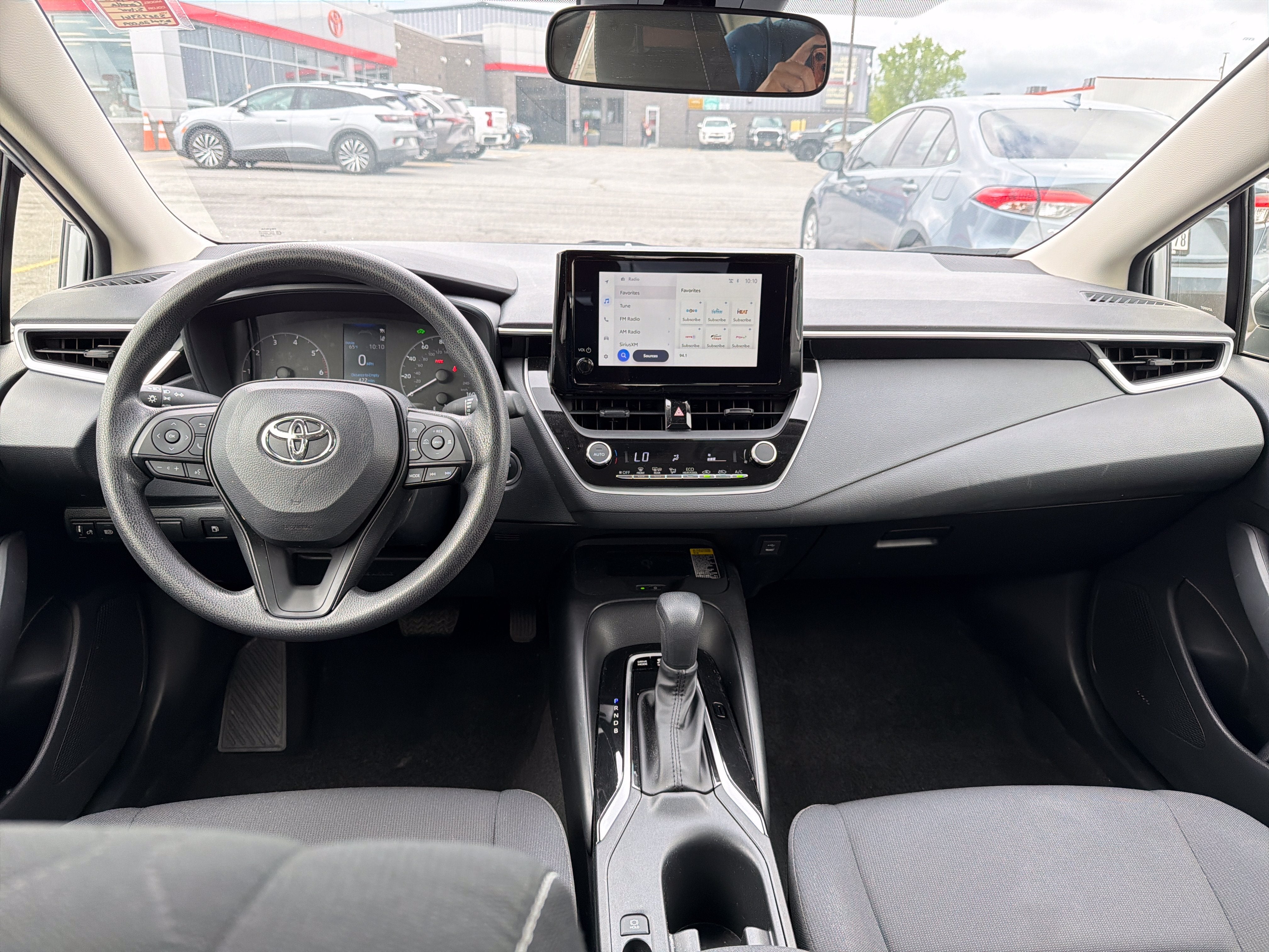 2025 Toyota Corolla Hybrid LE