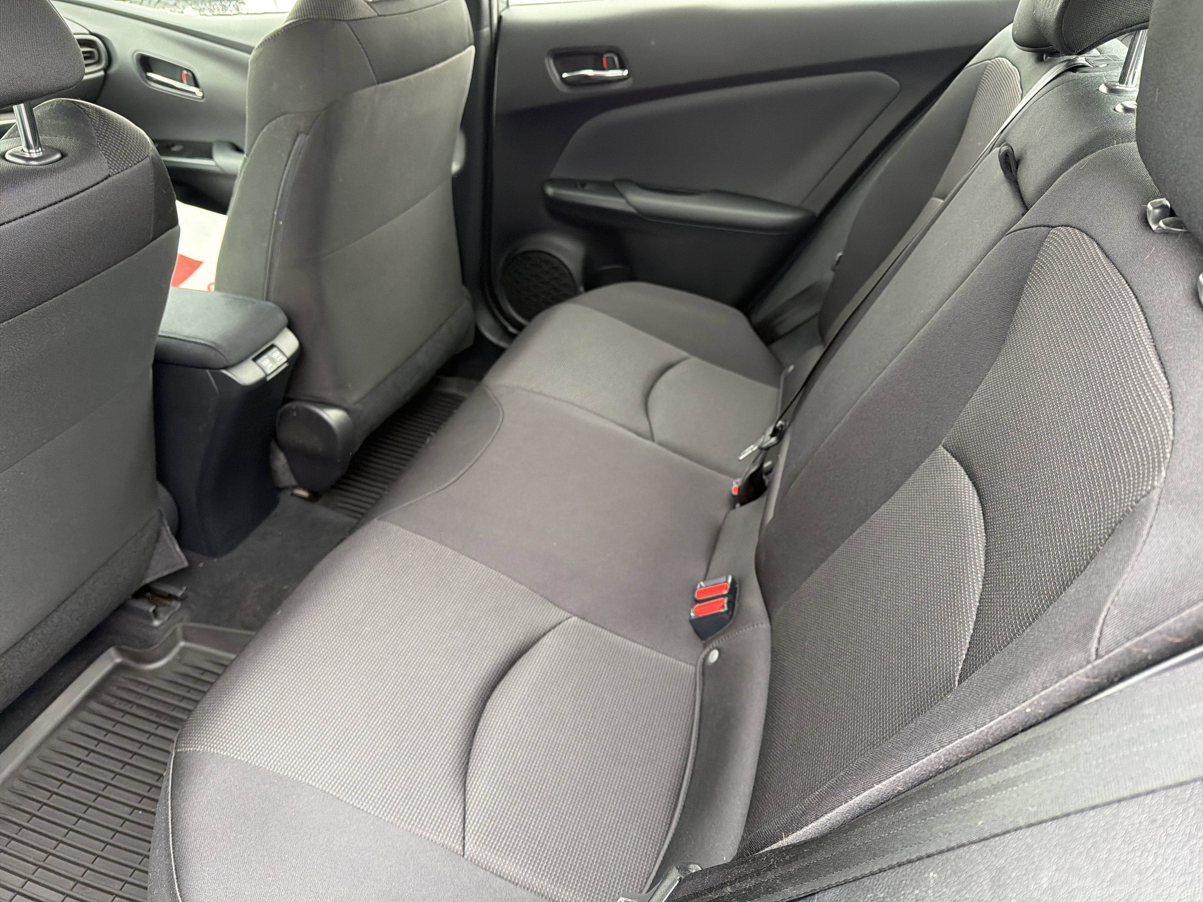 2022 Toyota Prius L Eco