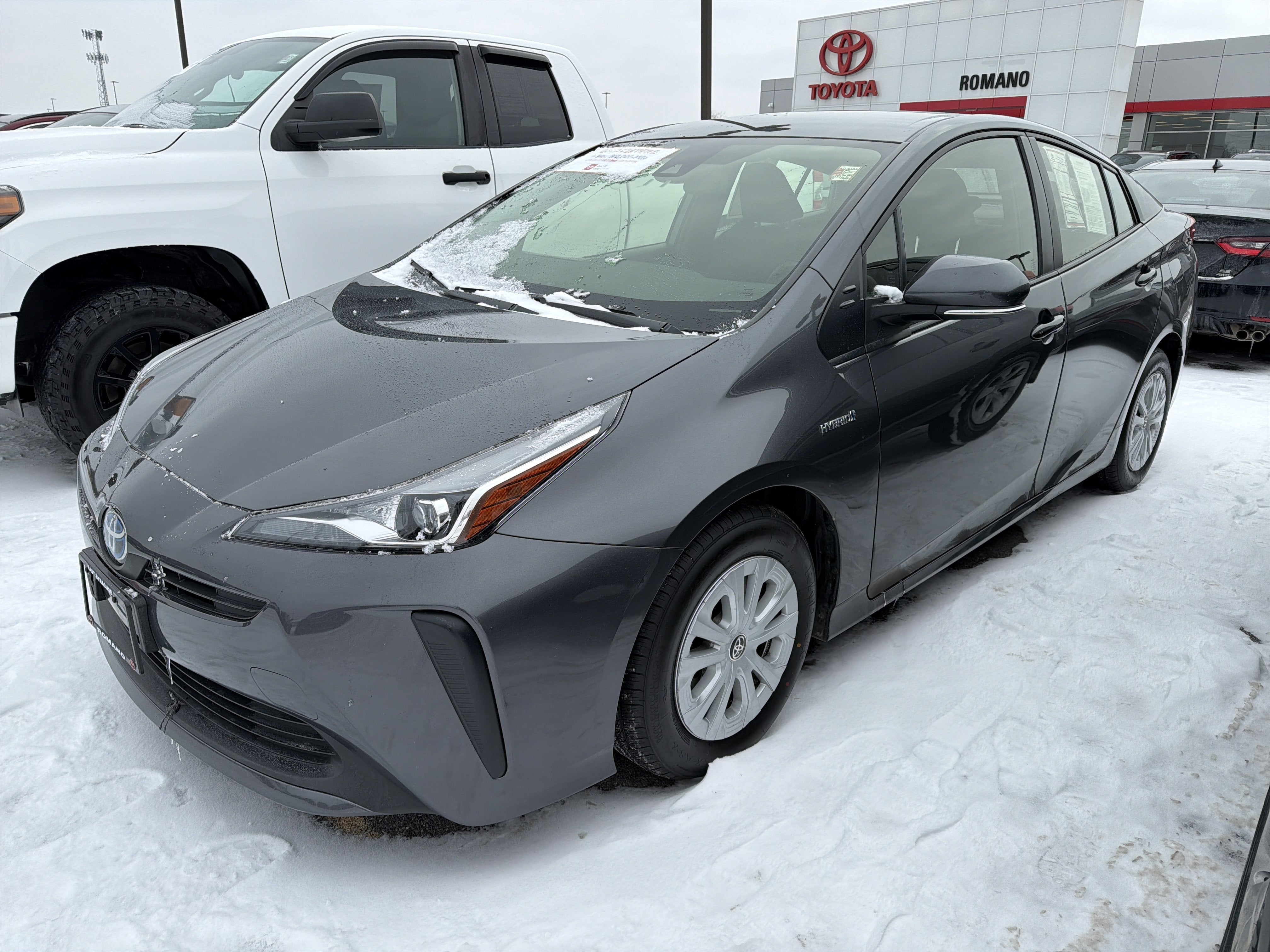 2022 Toyota Prius L Eco