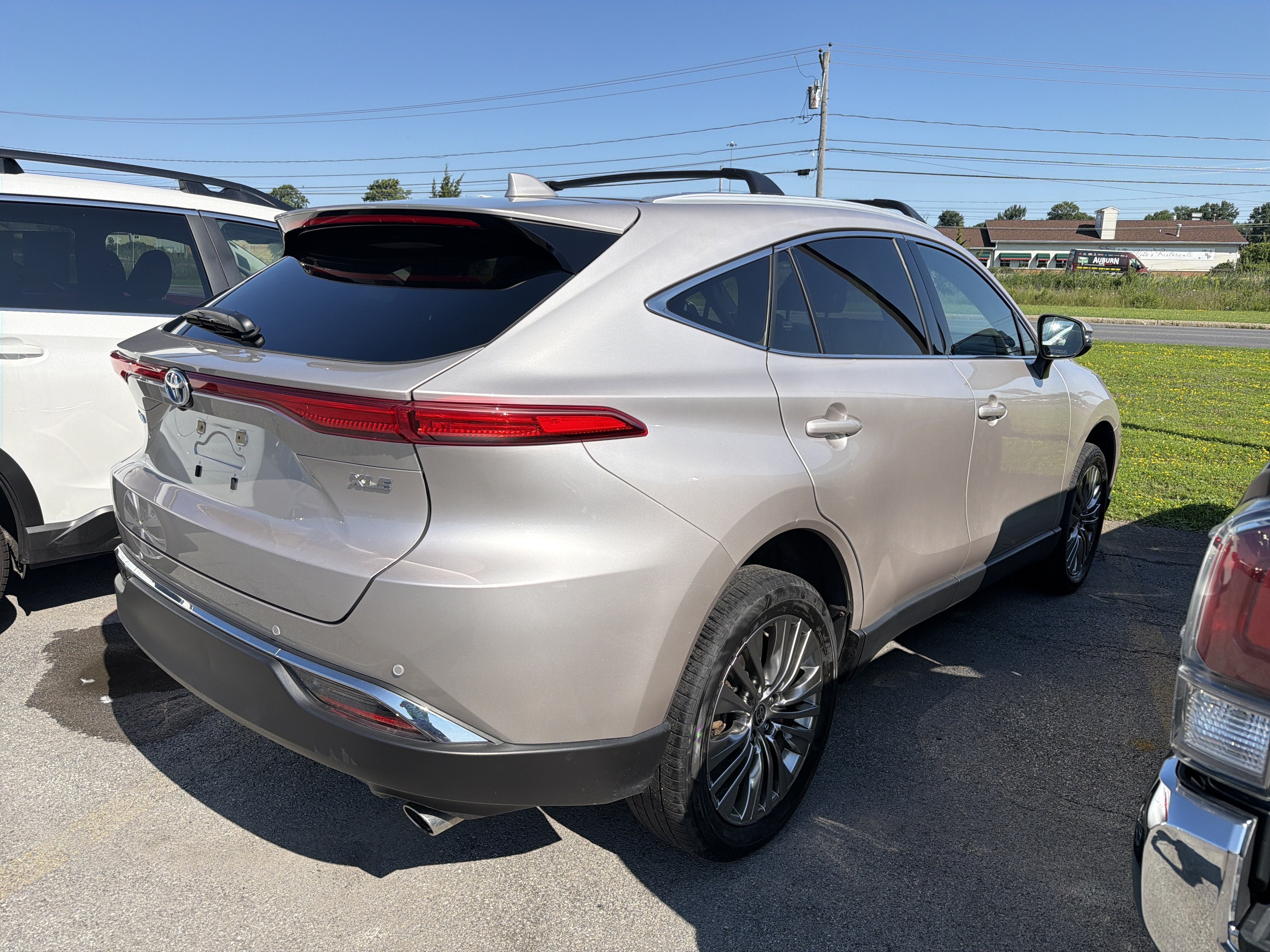 2023 Toyota Venza XLE