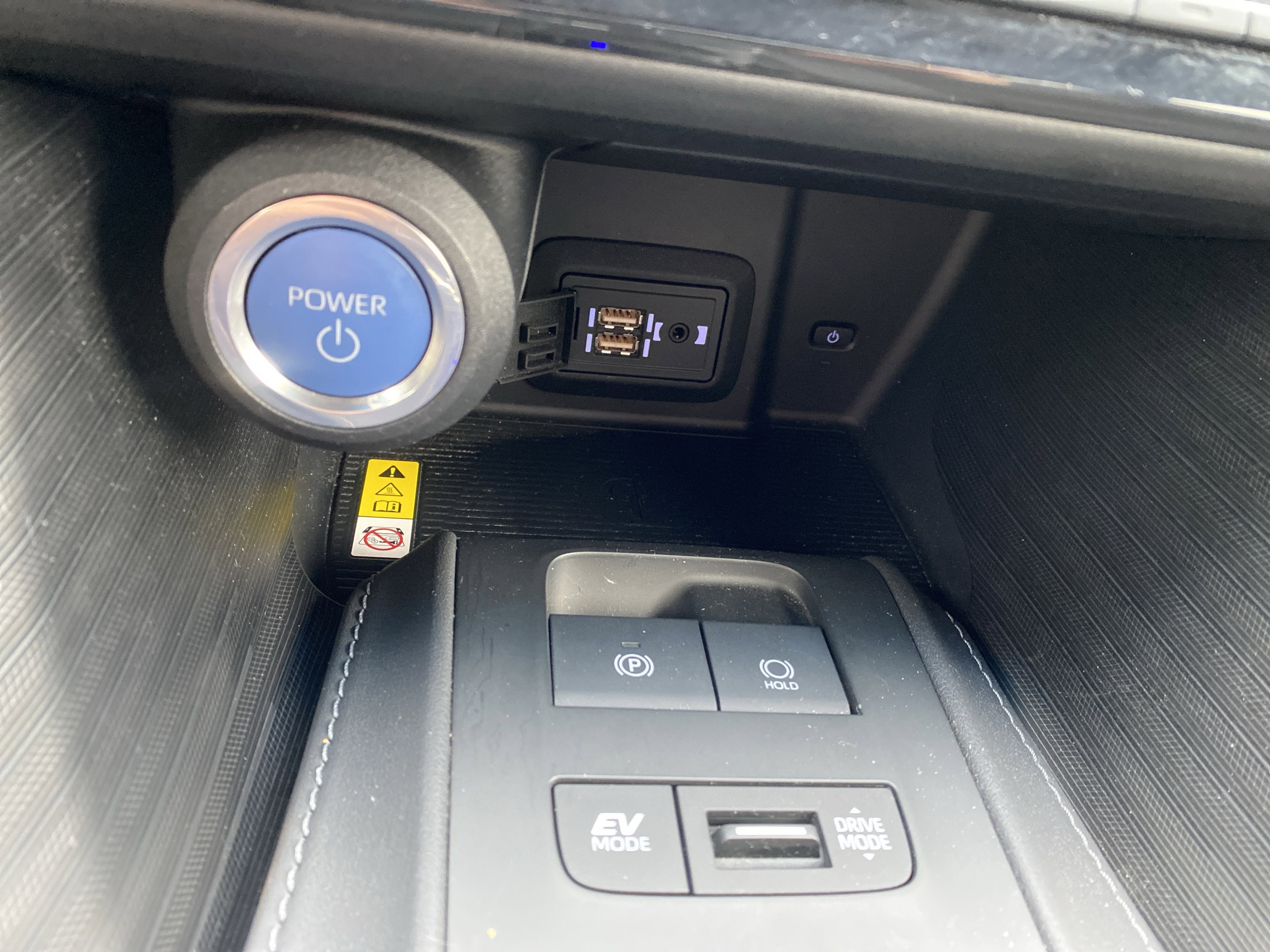 2022 Toyota Venza XLE