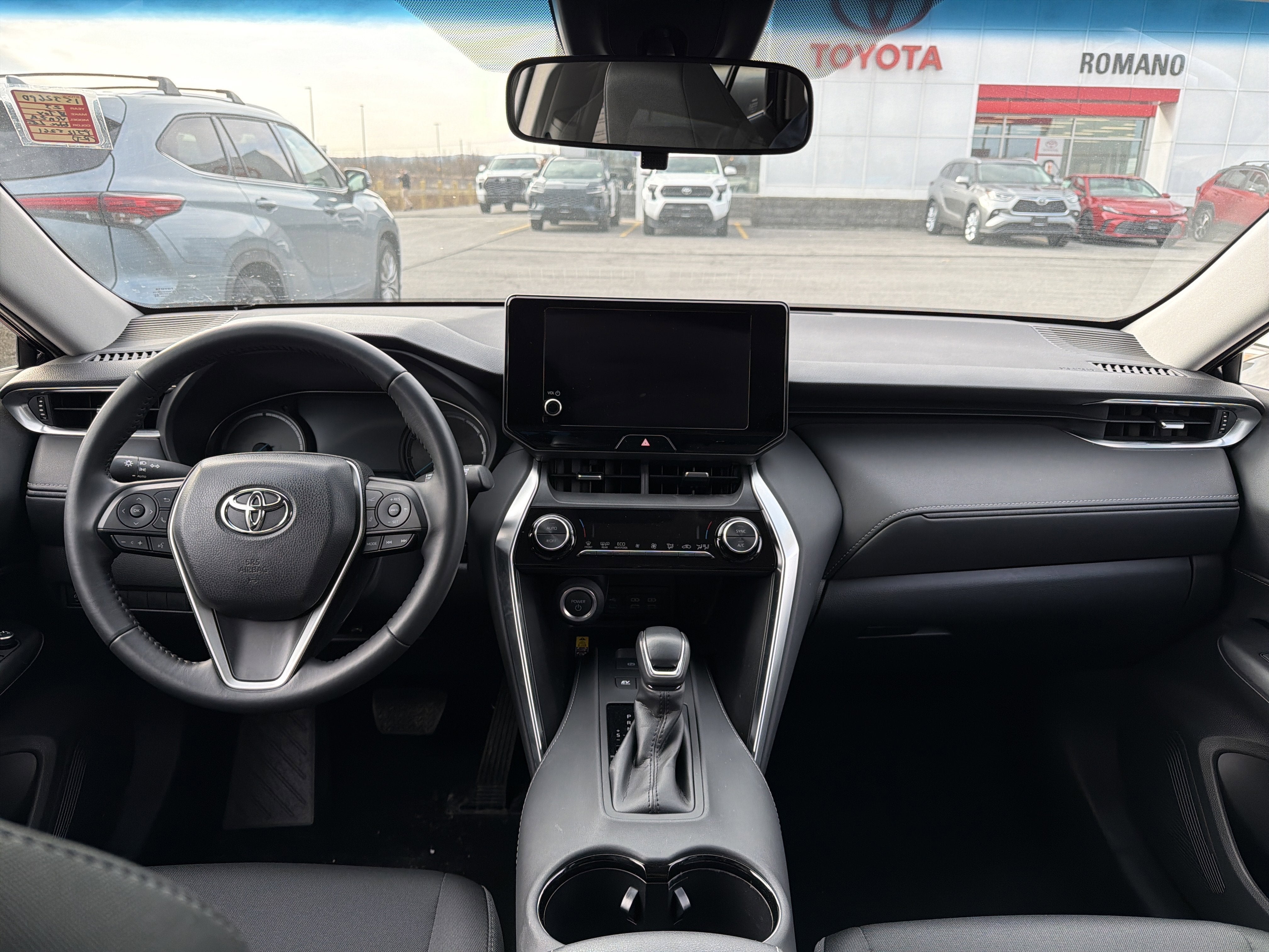 2023 Toyota Venza LE