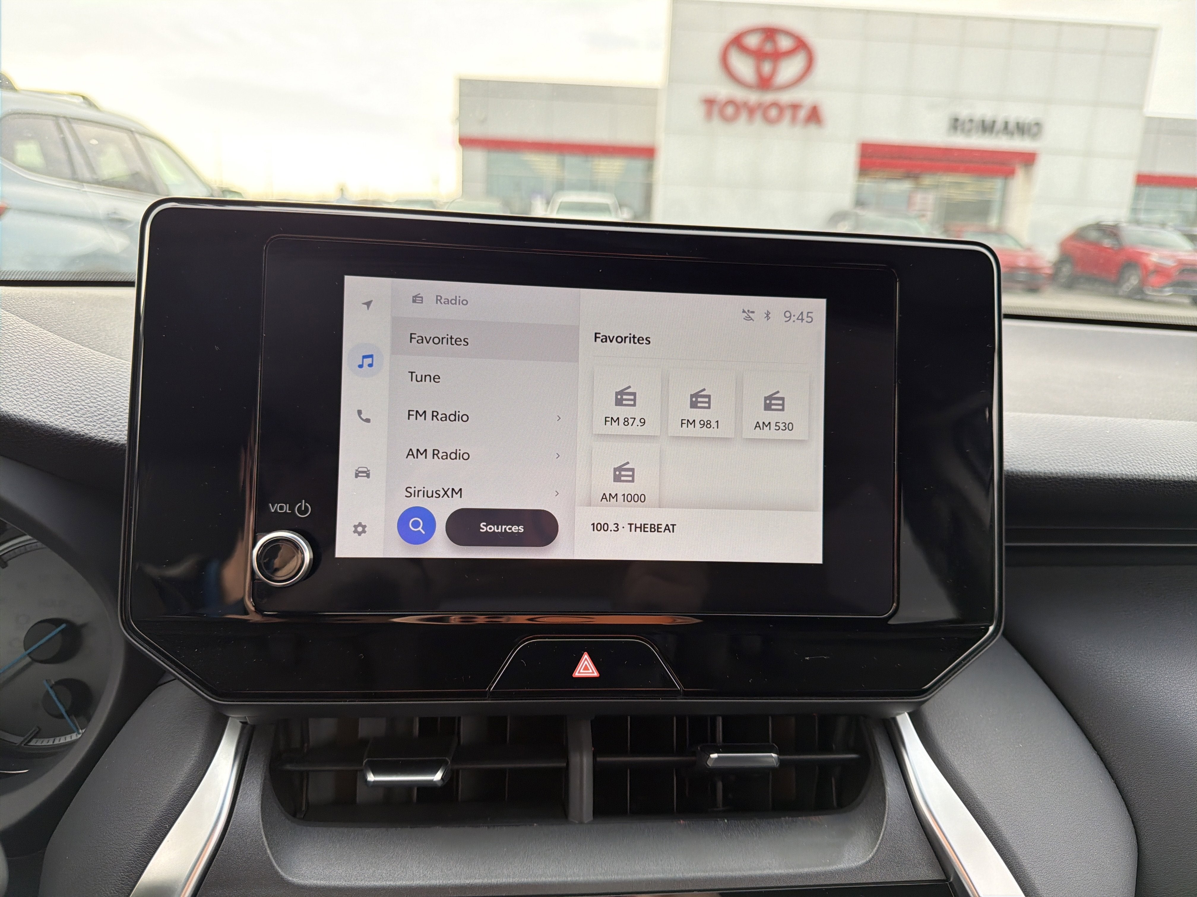 2023 Toyota Venza LE