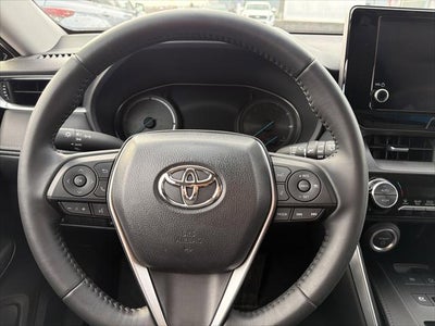 2023 Toyota Venza LE