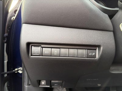 2023 Toyota Venza LE