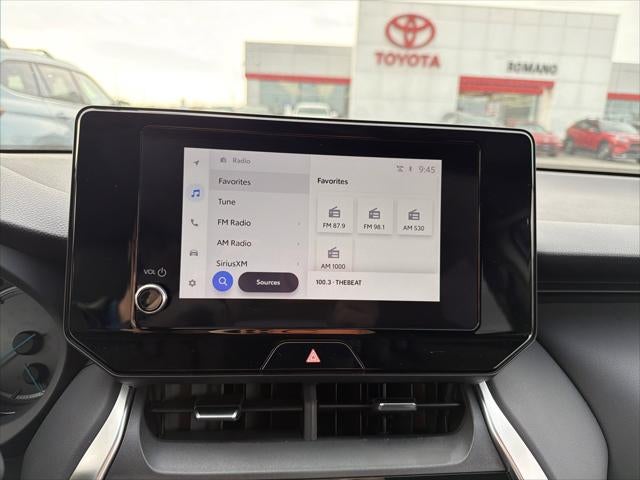 2023 Toyota Venza LE