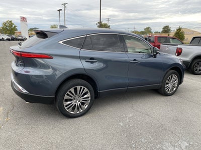 2022 Toyota Venza XLE