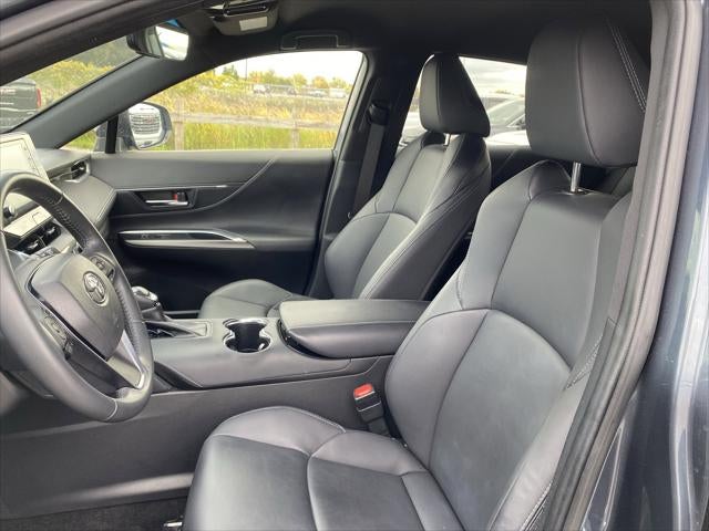 2022 Toyota Venza XLE