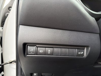 2023 Toyota Venza LE