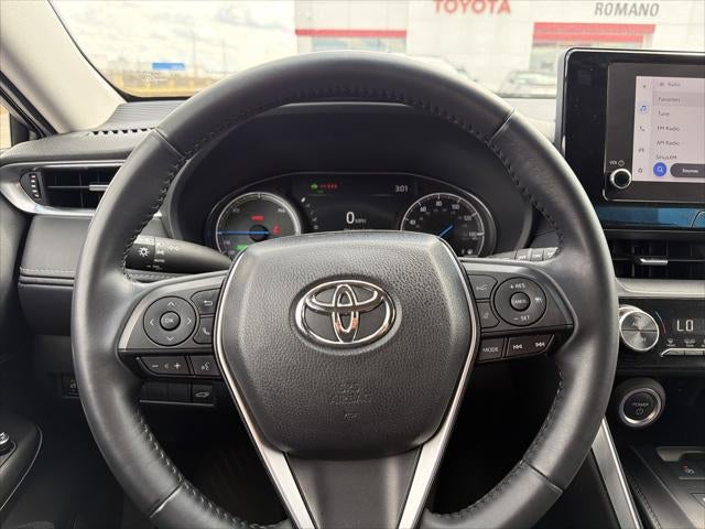 2023 Toyota Venza LE