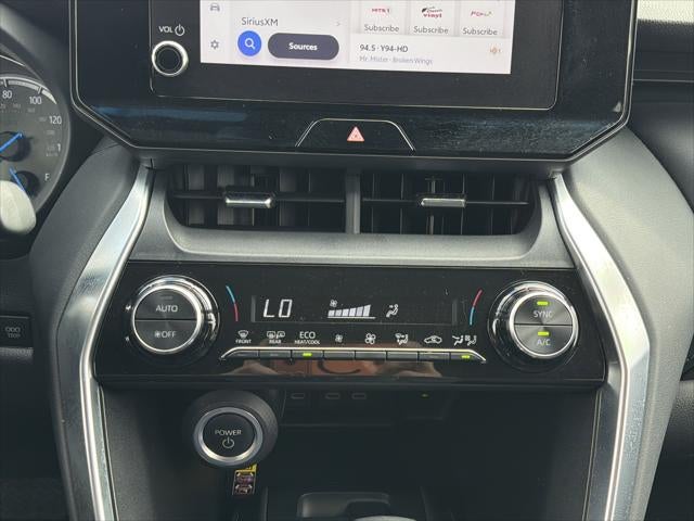 2023 Toyota Venza LE