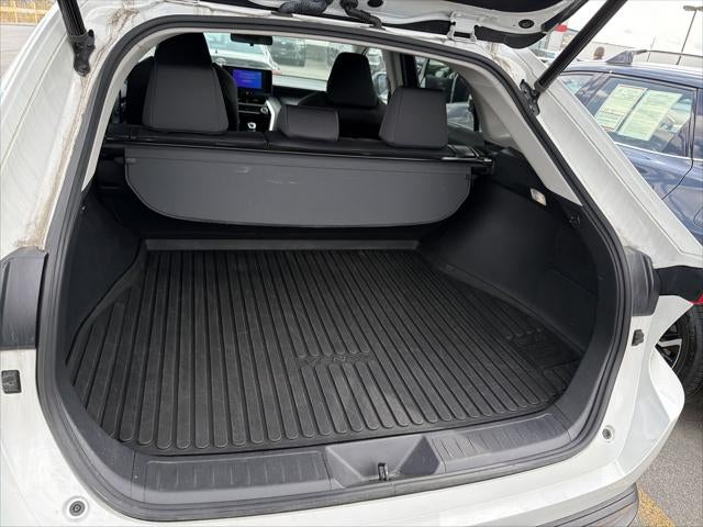 2023 Toyota Venza LE