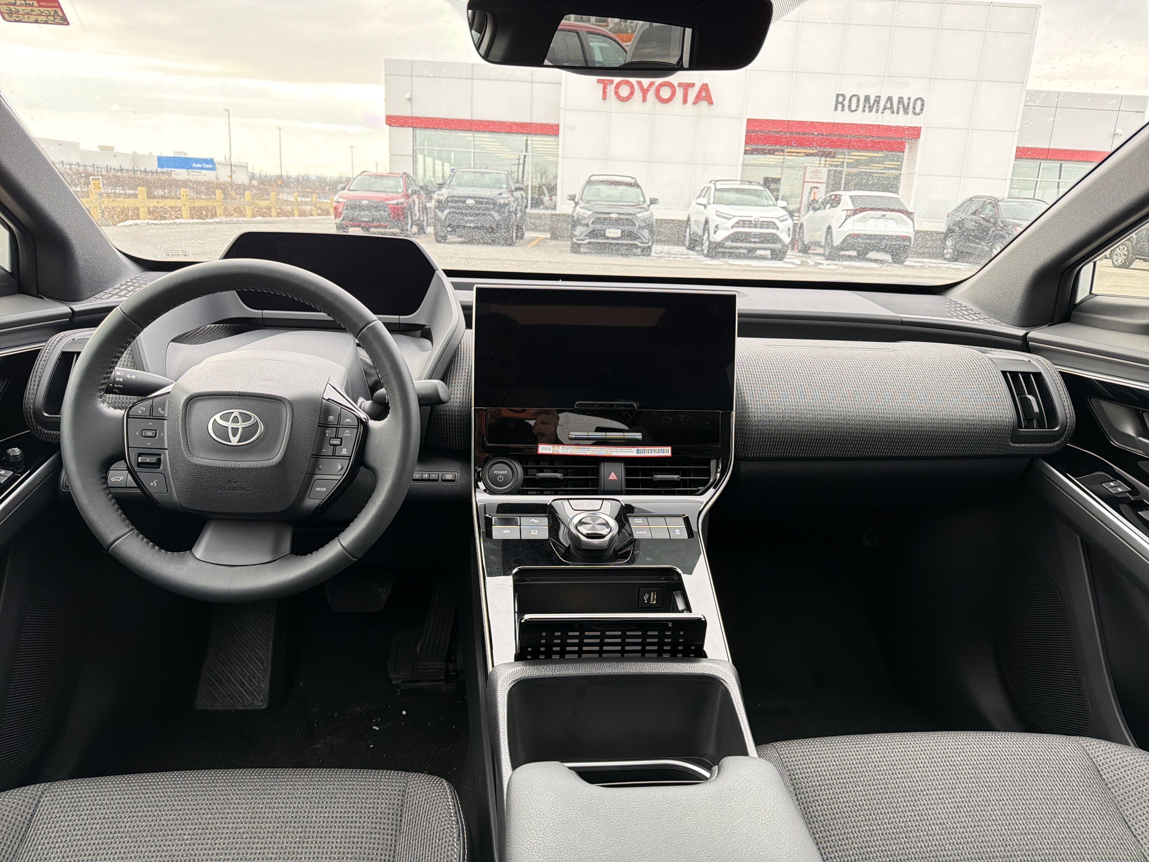 2025 Toyota bZ4X XLE