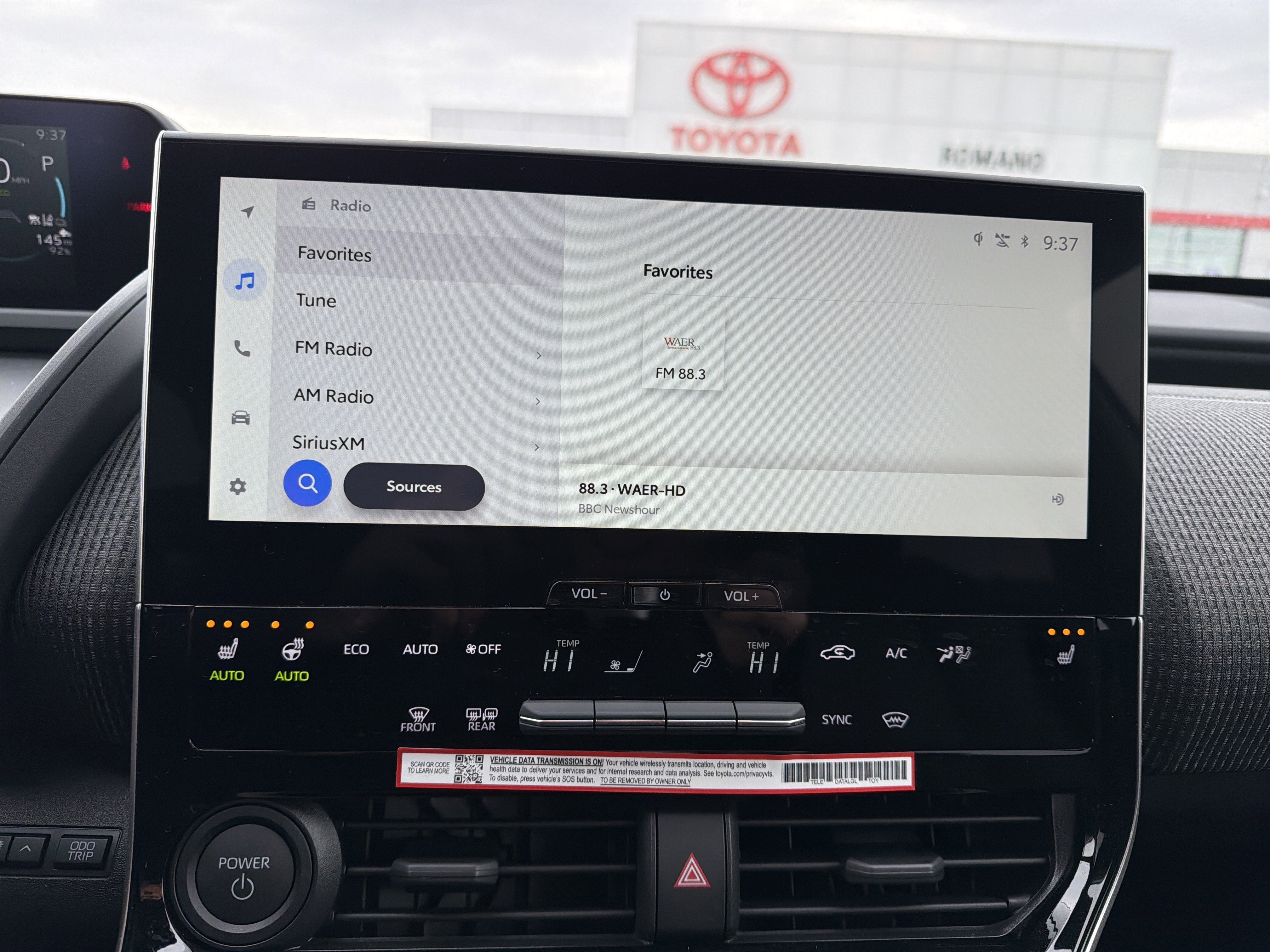 2025 Toyota bZ4X XLE