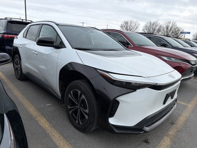 2025 Toyota bZ4X XLE