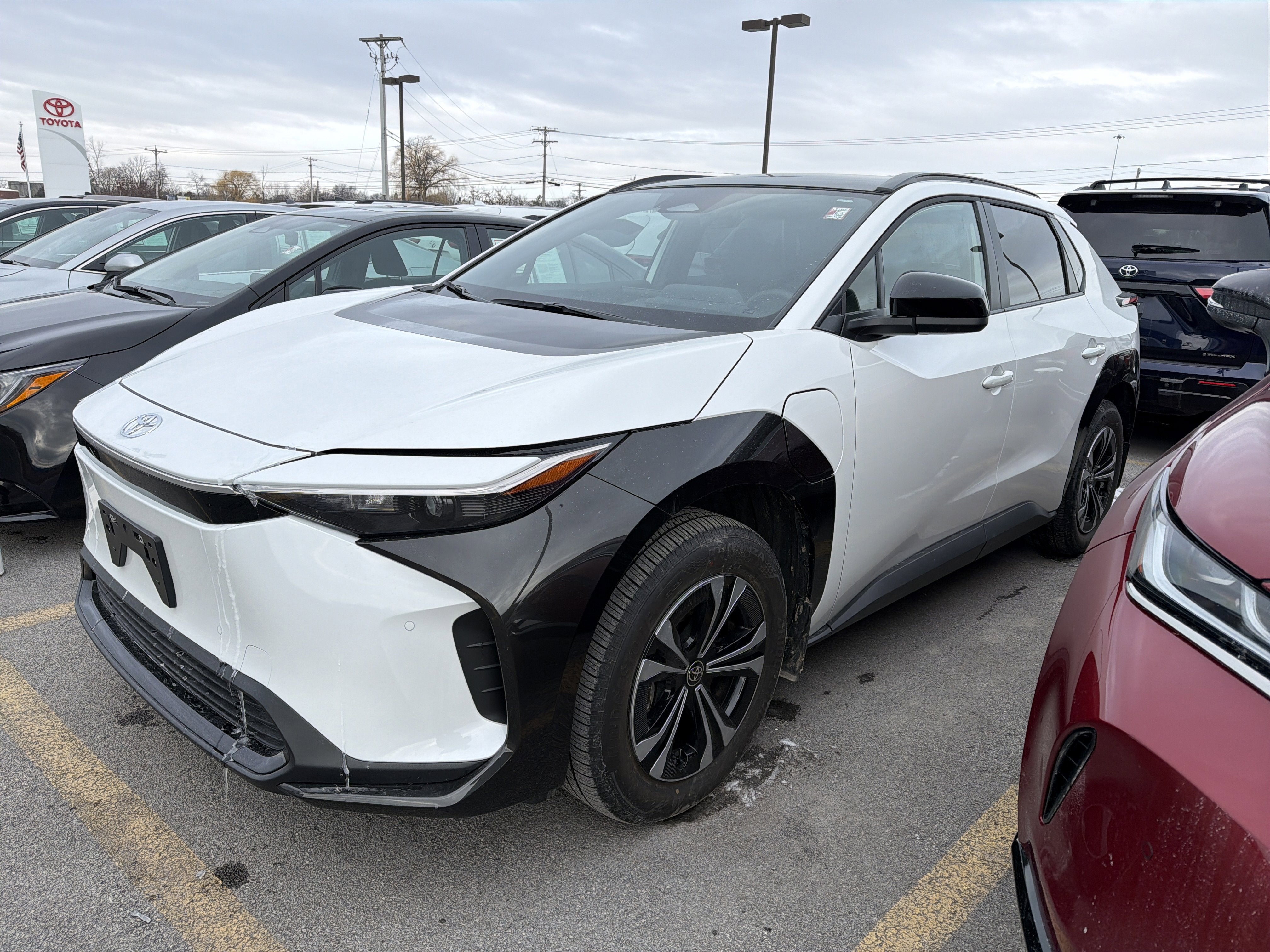 2025 Toyota bZ4X XLE