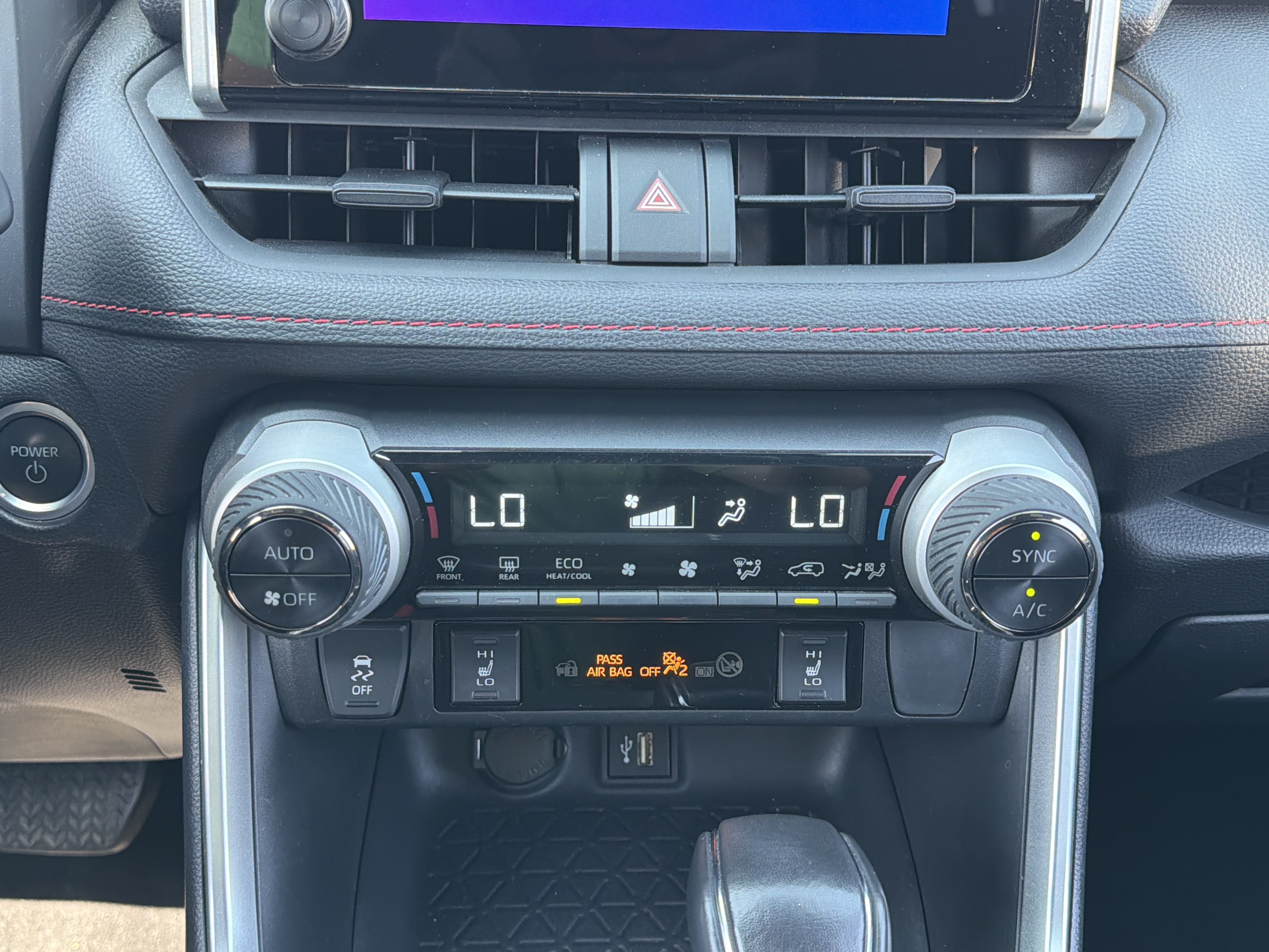 2024 Toyota RAV4 Prime SE