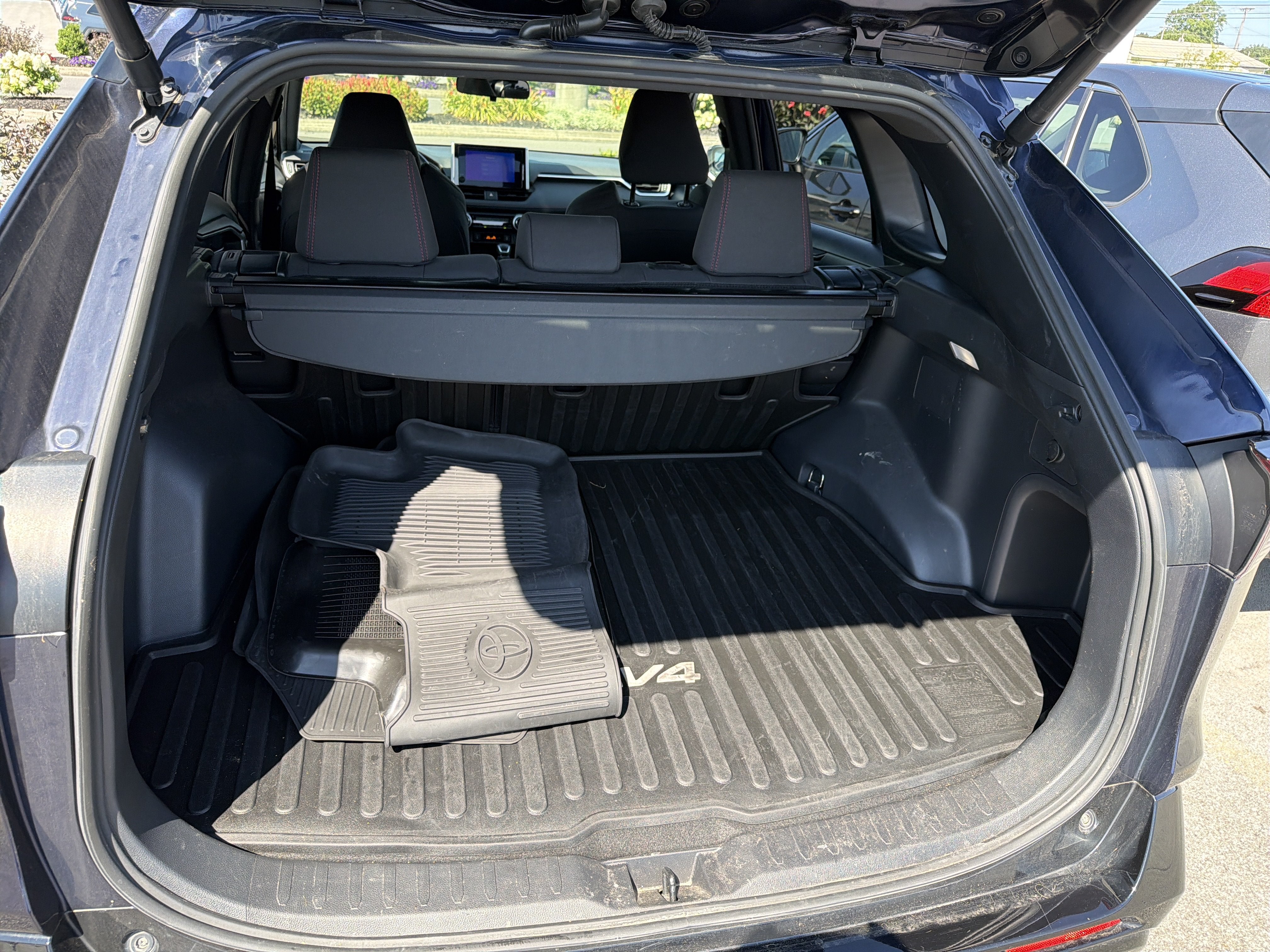 2024 Toyota RAV4 Prime SE