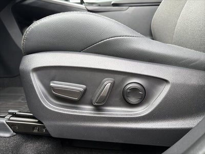 2025 Toyota bZ4X XLE