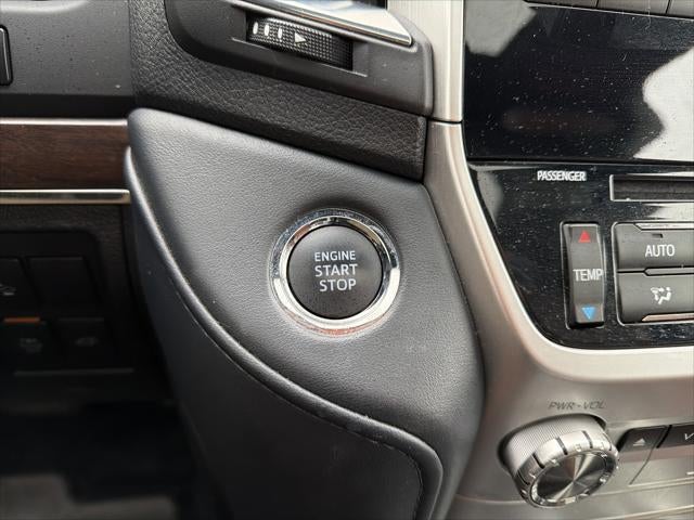 2018 Toyota Land Cruiser 4WD (Natl)