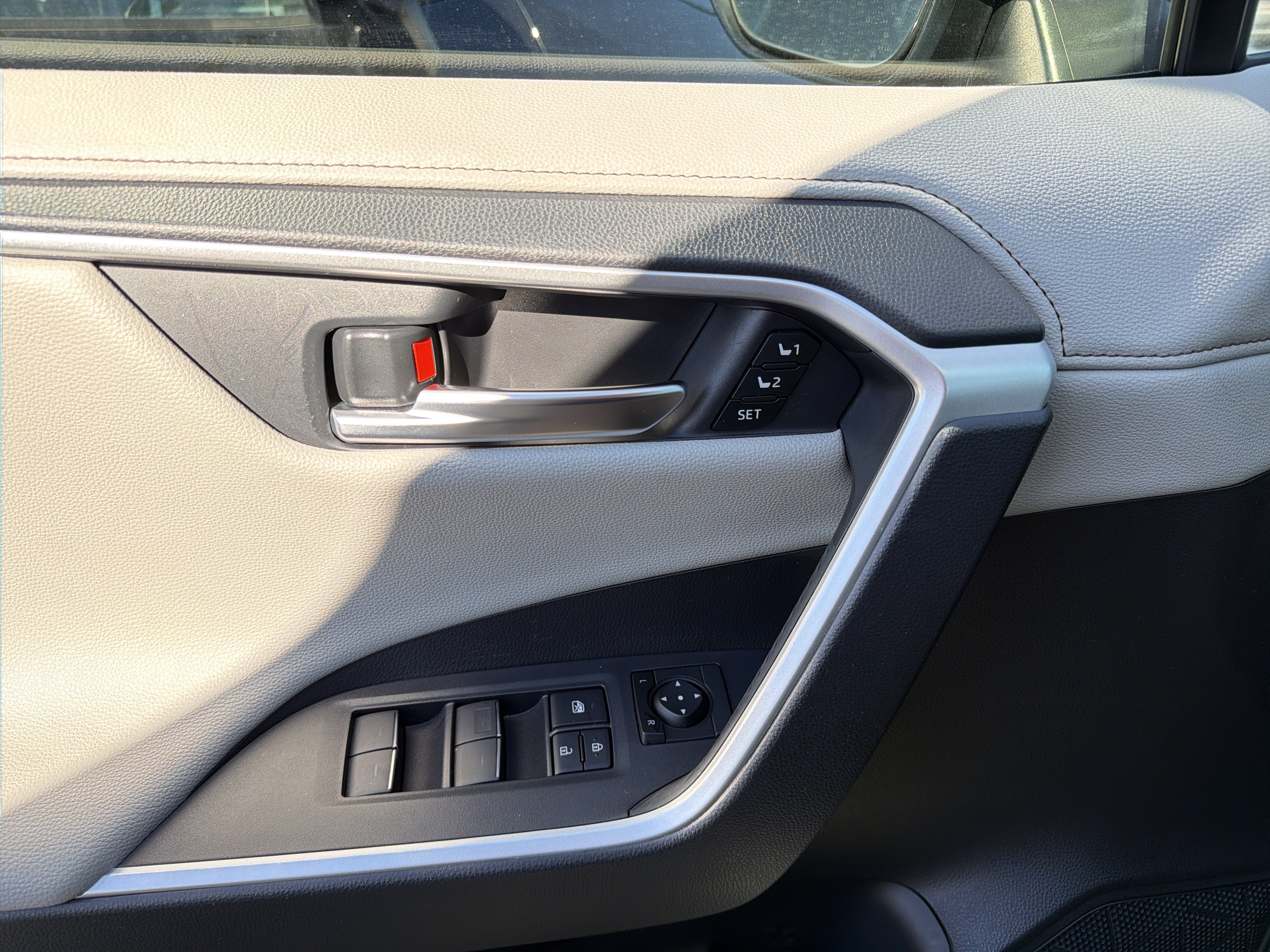 2025 Toyota RAV4 Hybrid Limited