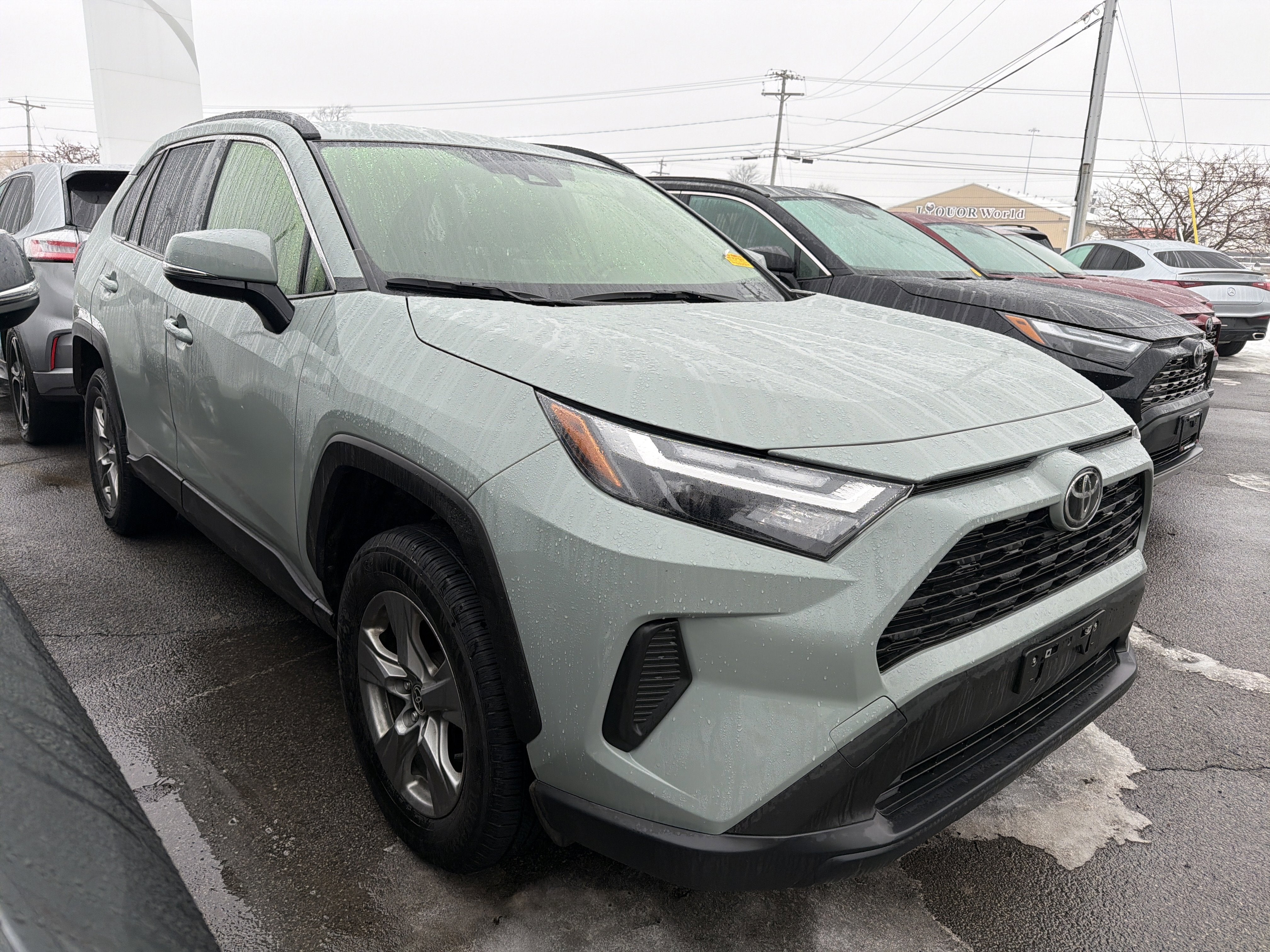 2023 Toyota RAV4 XLE