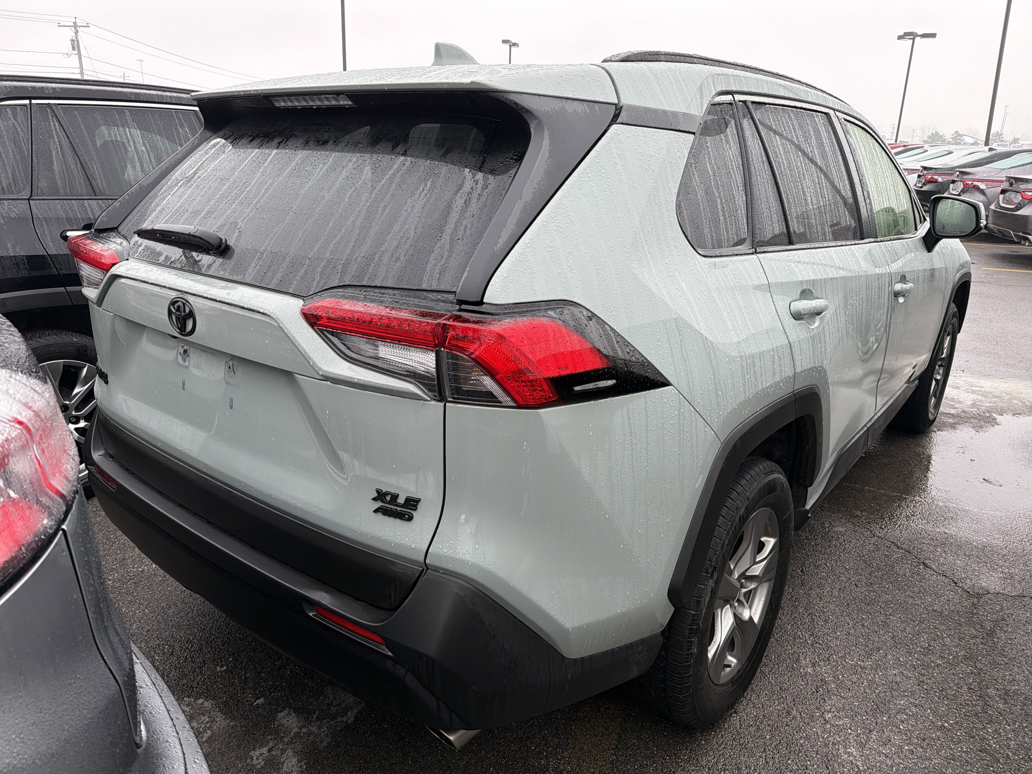 2023 Toyota RAV4 XLE