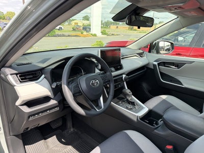 2023 Toyota RAV4 Hybrid XLE