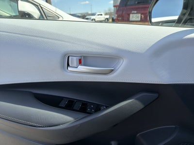 2024 Toyota Corolla Hatchback SE