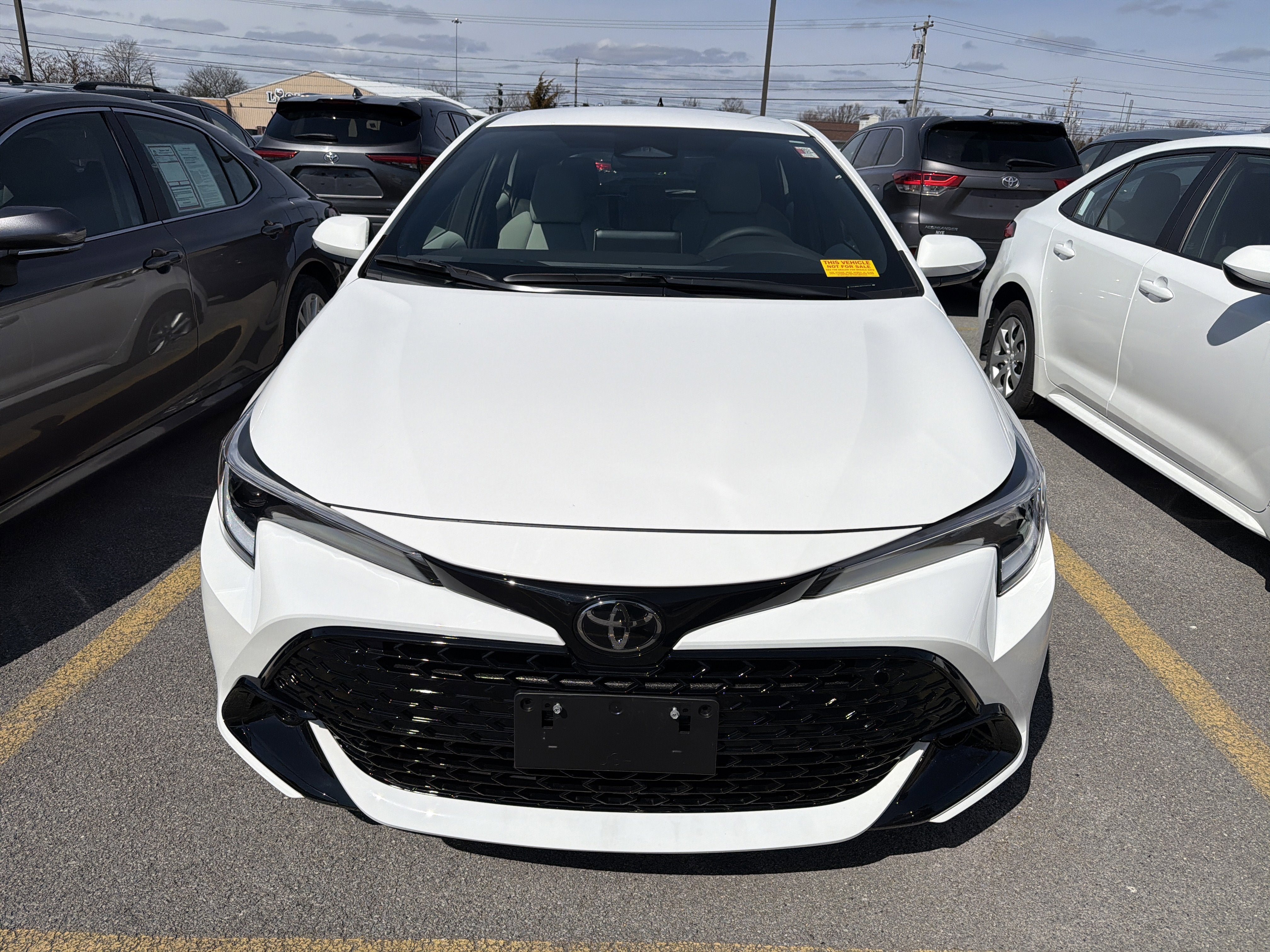 2024 Toyota Corolla Hatchback SE