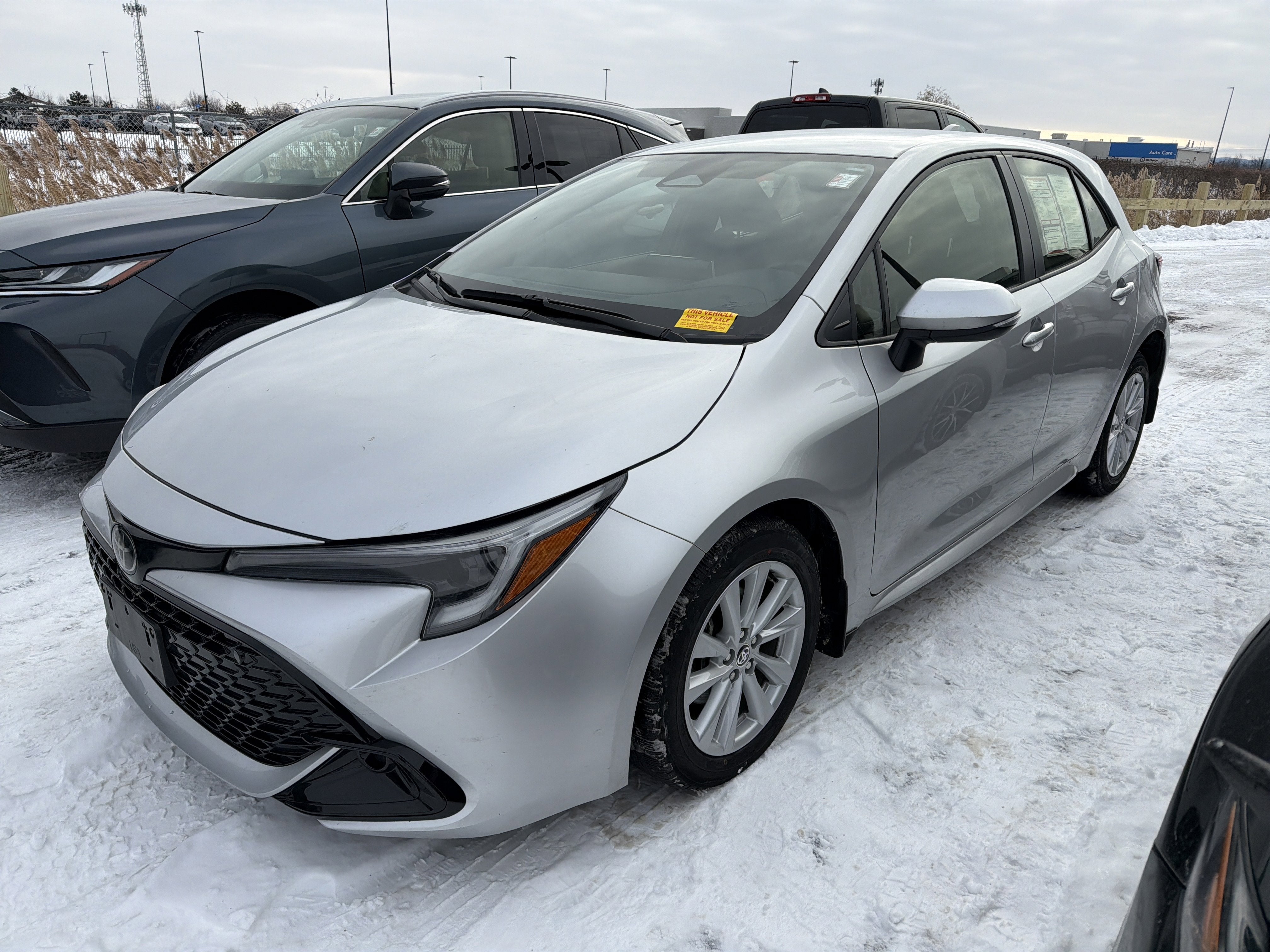 2024 Toyota Corolla Hatchback SE
