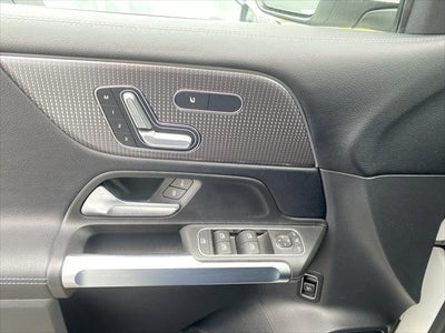 2023 Mercedes-Benz GLB GLB 250