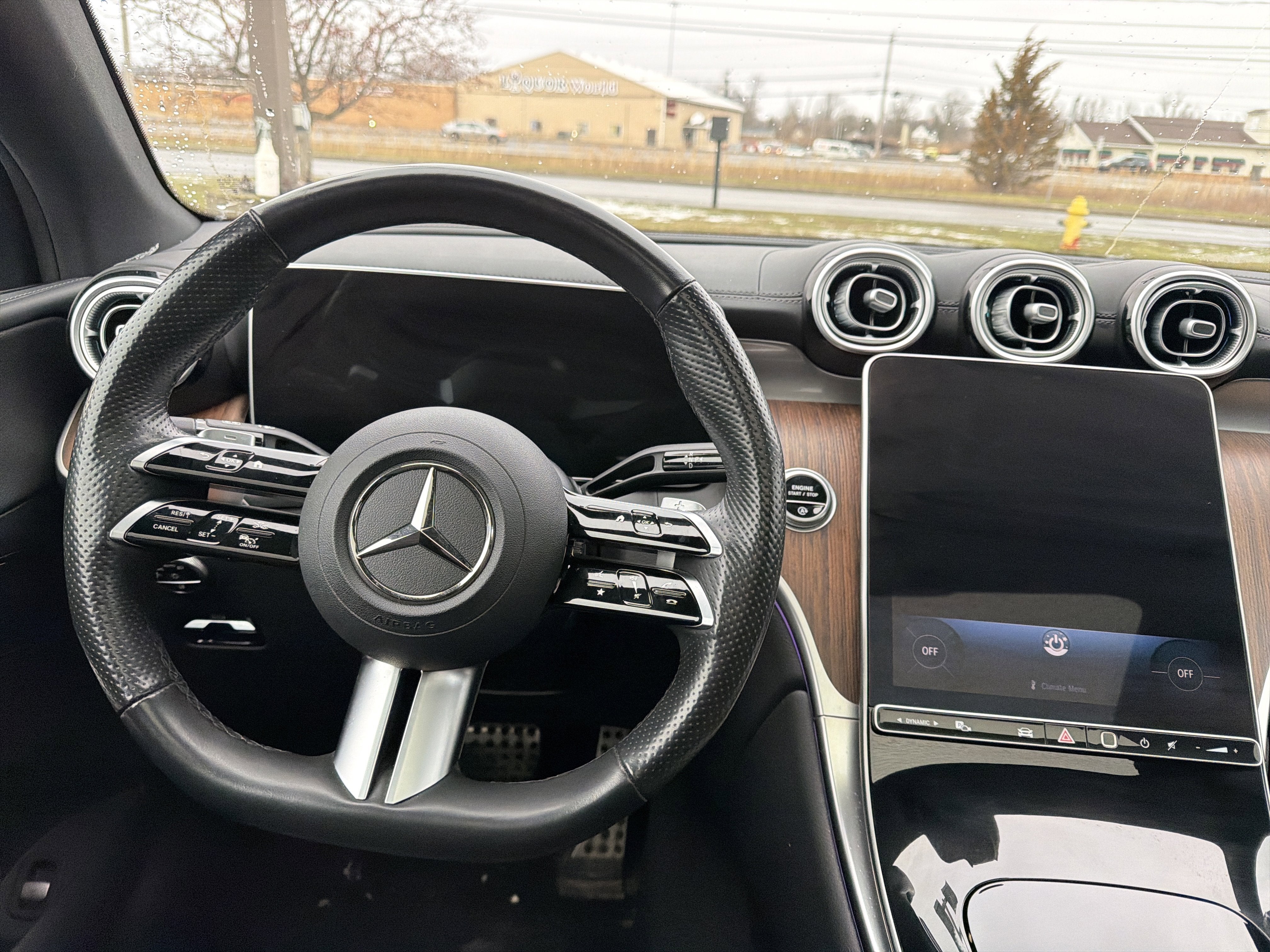 2025 Mercedes-Benz GLC GLC 300