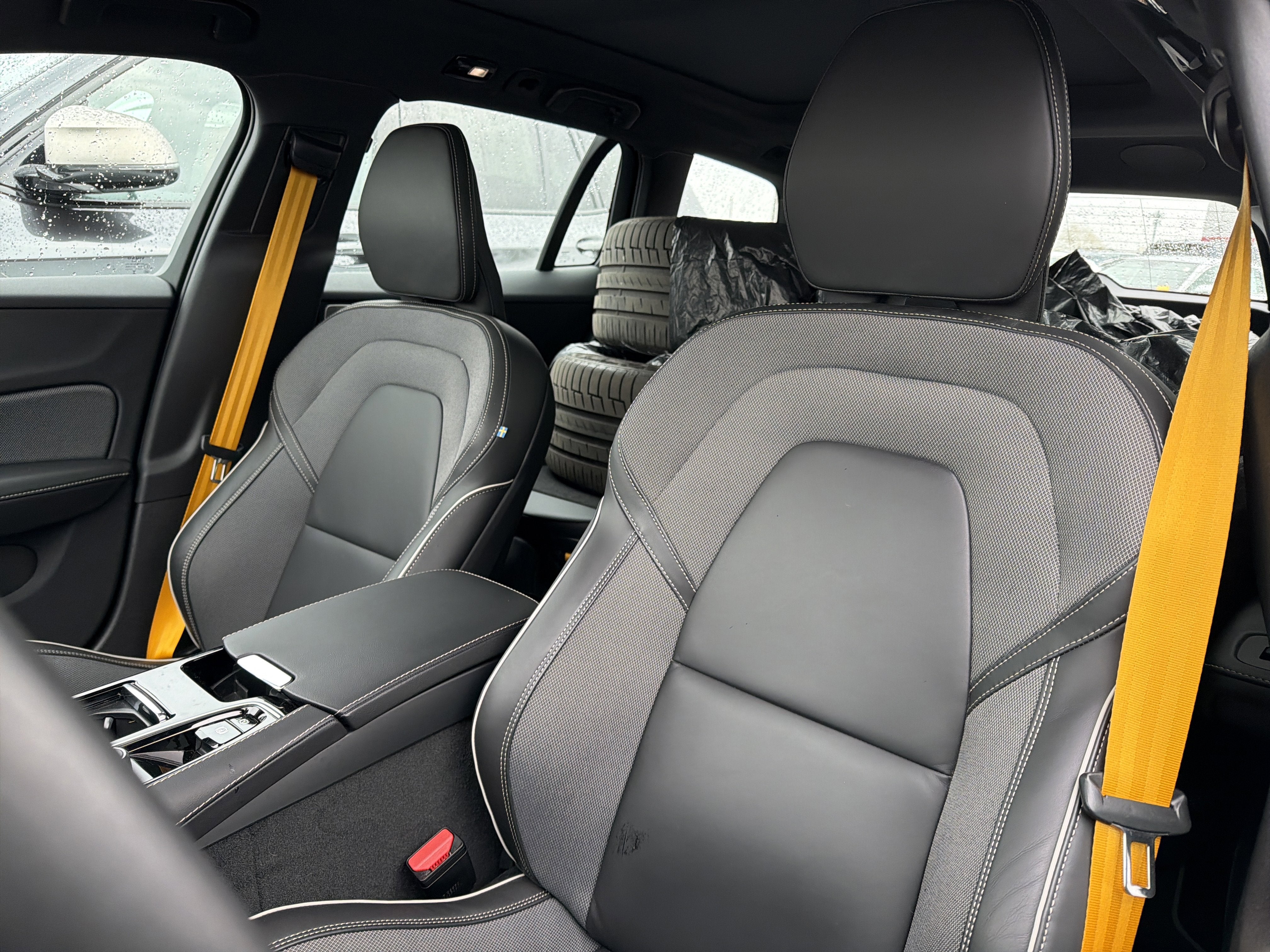 2024 Volvo V60 Recharge Plug-In Hybrid Polestar Engineered