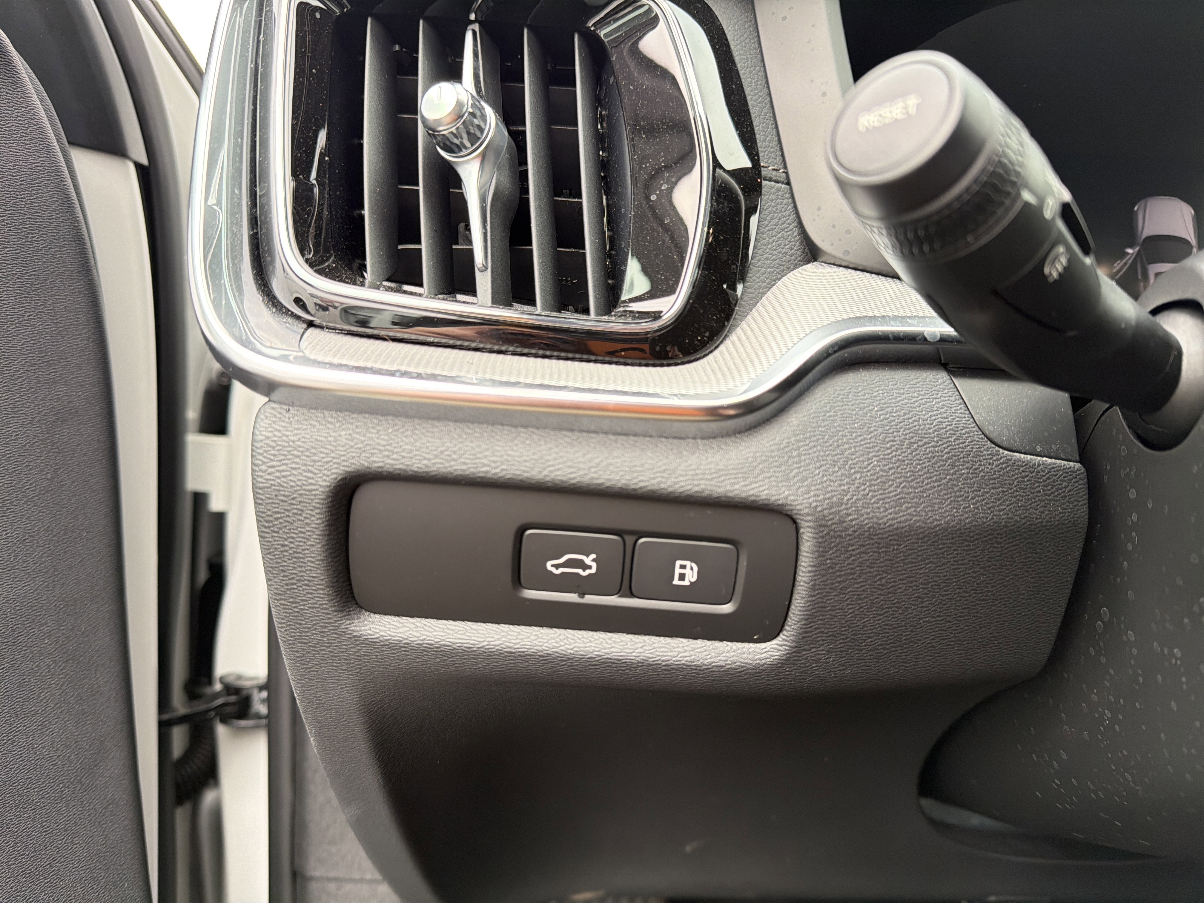 2024 Volvo V60 Recharge Plug-In Hybrid Polestar Engineered